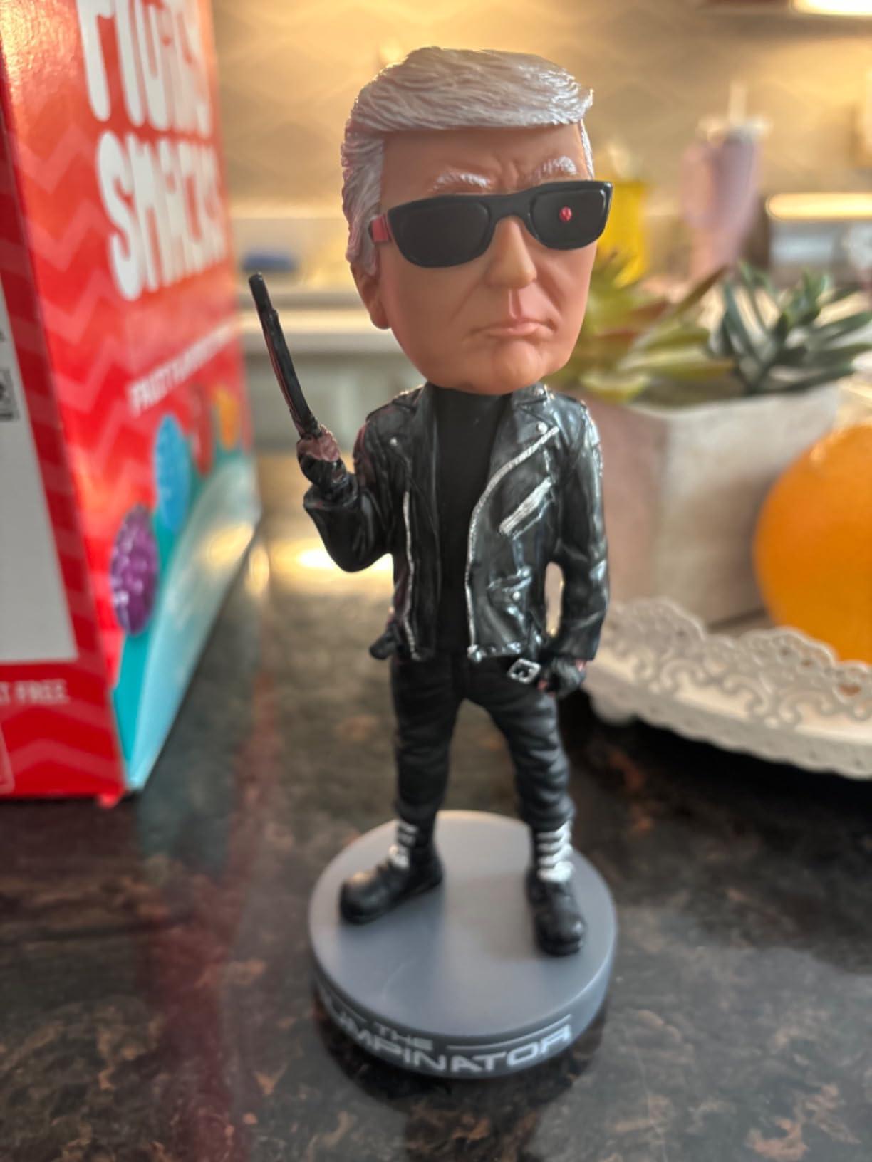 Donald Trump Collectibles - Proud Patriot Trumpinator: Donald Trump's 2024 Shaking Head Movement, Dedicated to Trump Supporters and Patriotic Americans | Ranked First Trump Gift