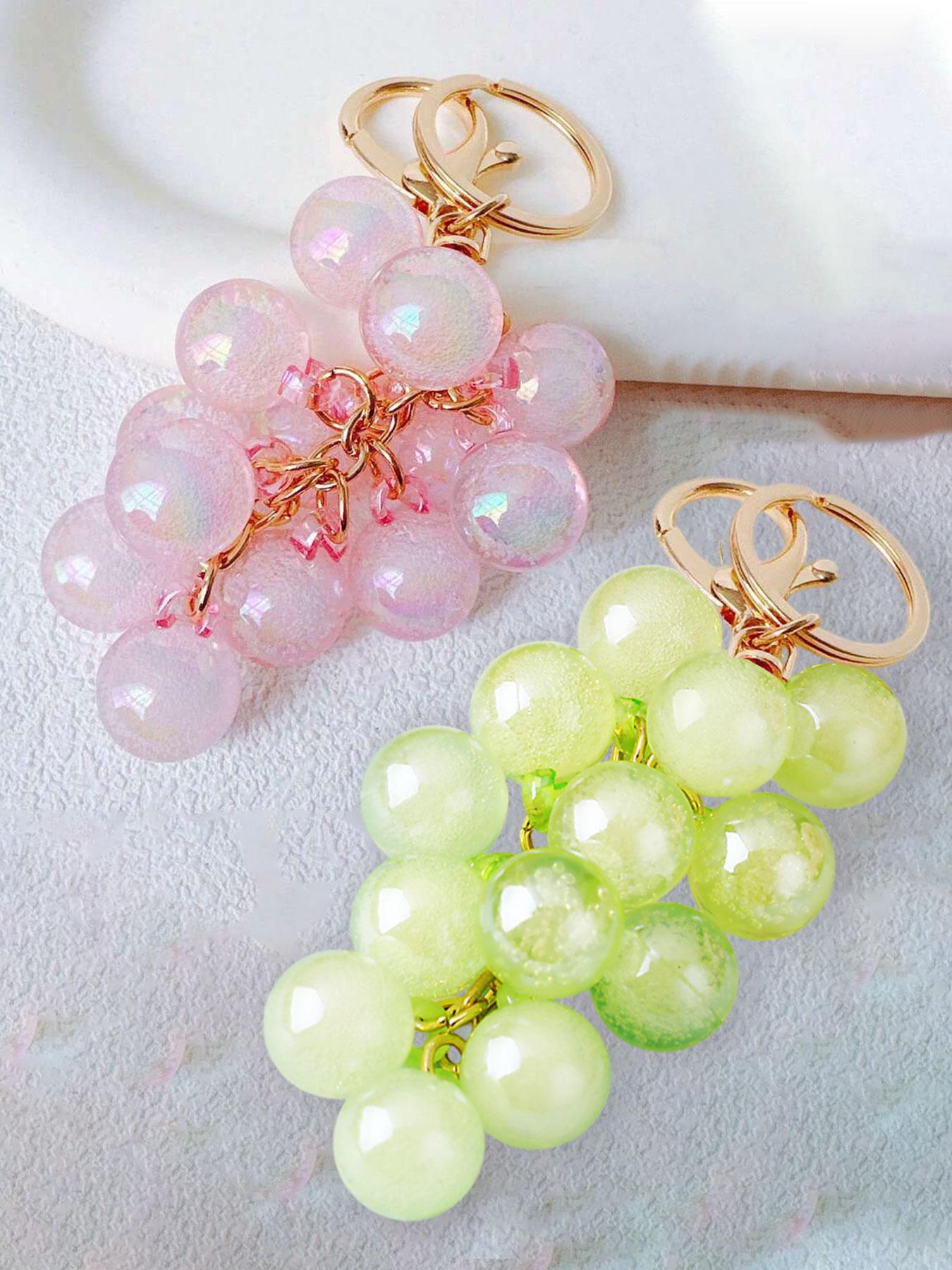 Resin Transparent Beaded Grape Pendant,Grape Keychains Bubble Jelly Grape Cluster Keychains,Decorative Accessories Fruit Grape Bag Chain Pendant Amethyst Grape Charms Schoolbag Decoration Backpack Keychain Gift, Keychain for bags