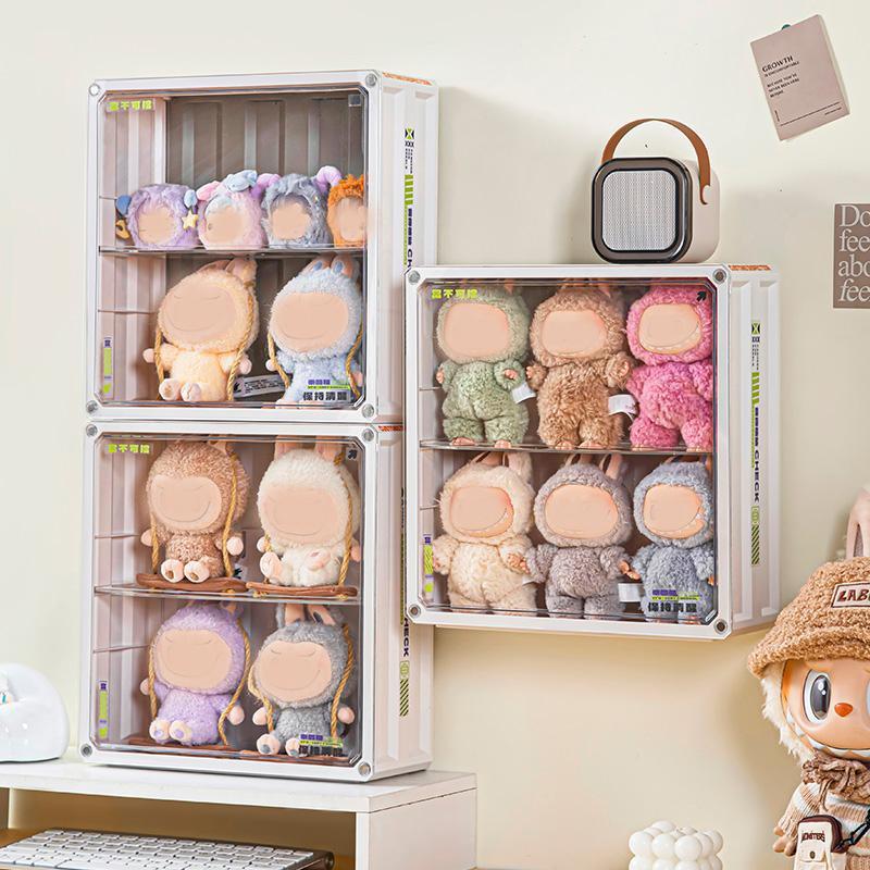 Plush Pendants Wall Hanging, Detachable Dividers, Magnetic Transparent Door, Suitable for Figurines, Dolls, Watches, Jewelry Display, Clear Organizer