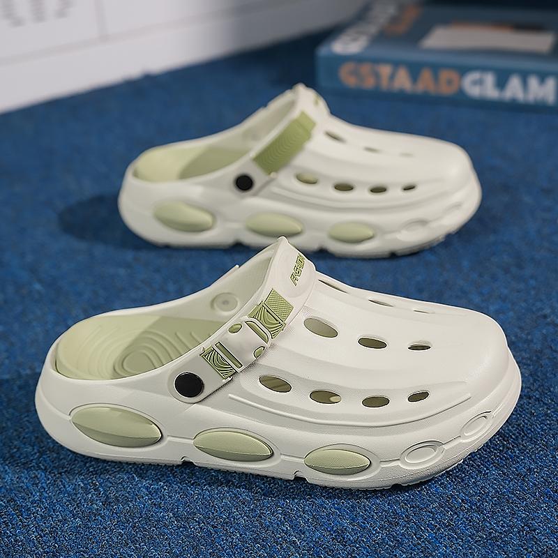 Classic Thick Sole Cloud Slippers for Men and Women, Casual Eva Material, All Seasons, Solid Pattern, Less Than Ankle Height