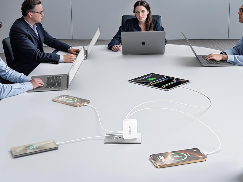 SUPERONE 4-in-1 Retractable Phone Chargers with Dual Cables 62W PD 35W Fast Charging for iPhone Samsung Tablets TikTokShopHolidayHaul gift Cellphone Device Electronic Smartphone Automatic Usb Digital