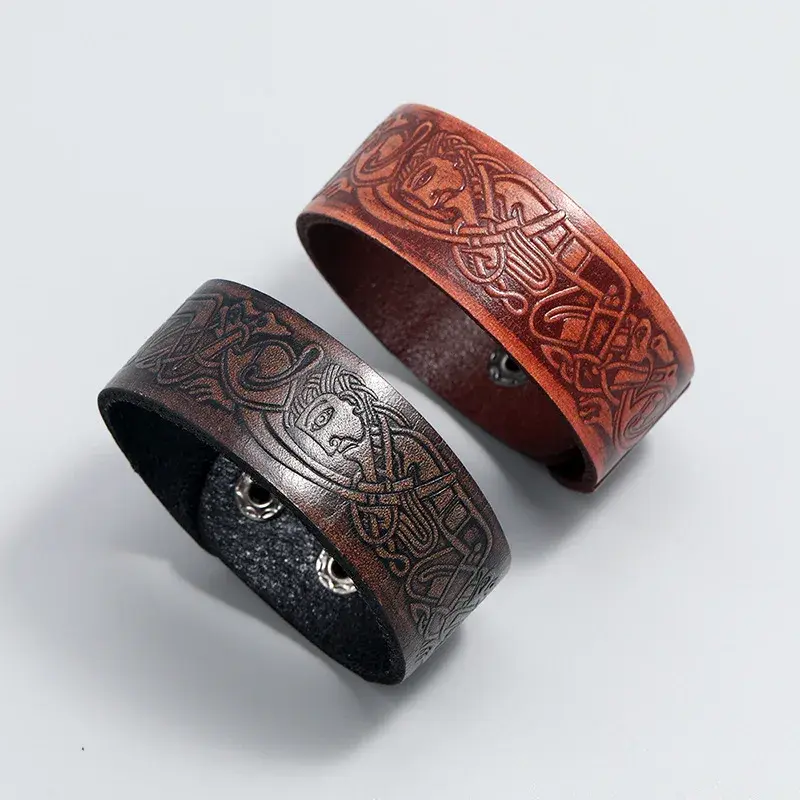 Vintage Embossed Cowhide Leather Wristband – Handmade Adjustable Cowboy Bracelet for Men & Women