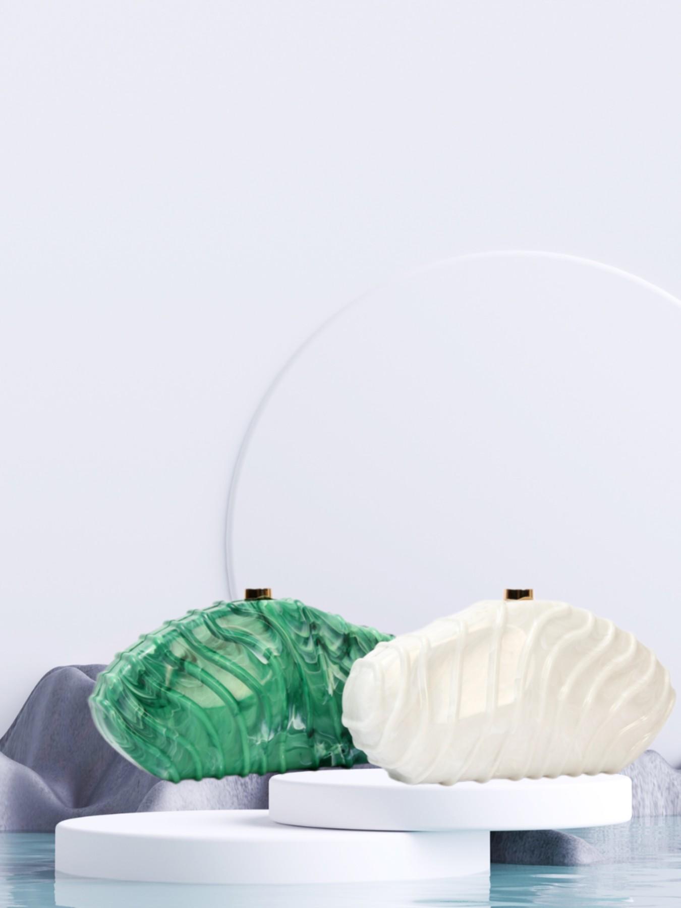 Fashionable Metal Handbag, Embossed Design Evening Clutch, Elegant Chain Shoulder Bag, Perfect for Parties, Stylish and Unique