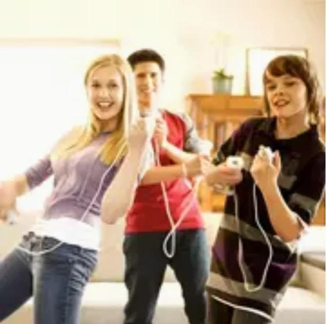 Wii Controller Dual Vibration Compatible Remote Control, Retro Classic Game Console Accessories, Pair Pack for Wii Gaming, Controller Accessories Cable