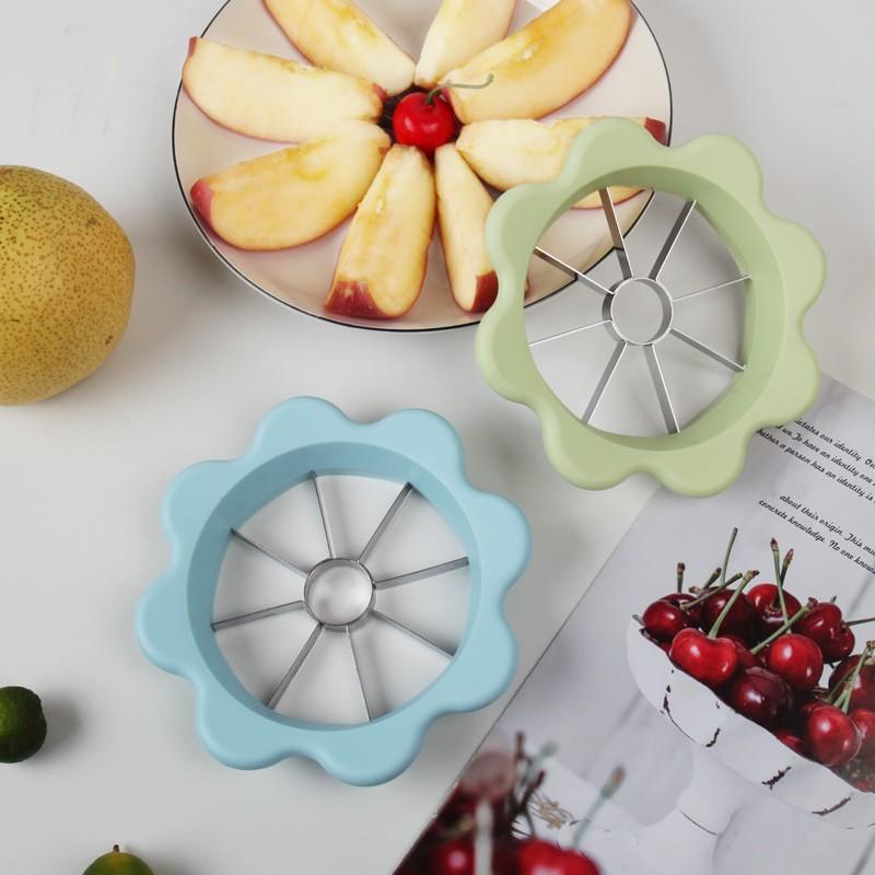 Apple Slicer Cutter, Kitchen Tool for Fruit Cutting, Easy-To-Use Apple Divider, Perfect for Home Cooking, Durable and Efficient Design