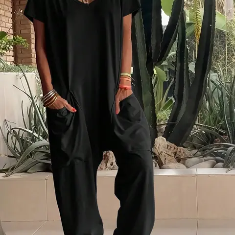 Women's Solid Color V-Neck Oversized Pocket Low Waist Overall Jumpsuit, Fashion Overalls, Loose Fit Overalls, Basic, Casual Summer Jumpsuits Home Wear, Comfortable One-Piece Pants, Perfect for Daily Use