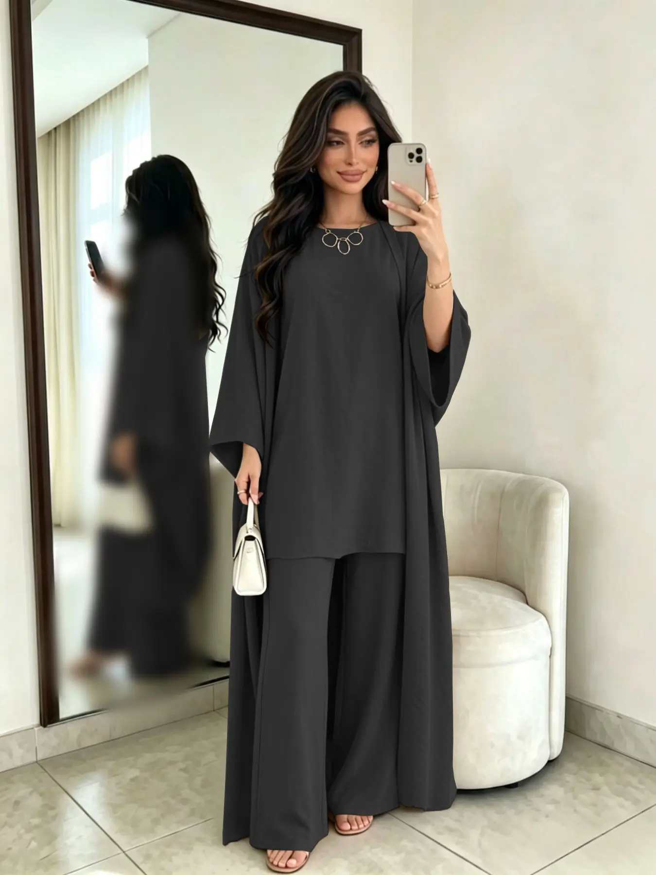 Three-Piece Muslim Suit for Women with Loose-Fitting Abaya Long Sleeve Top Short Vest and Pants Plain Style Casual All-Season Comfortable and Breathable Elegant Islamic Wear