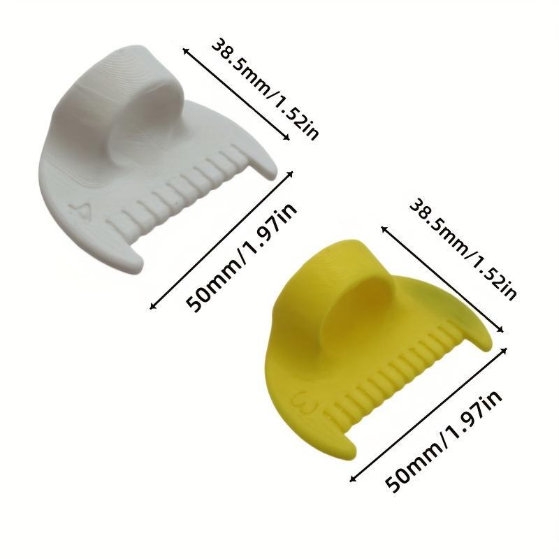 1/2 Simple Stitching Tools for Beginners and Seniors, Durable Plastic Edge Lock and Knitting Tool, Ergonomic Design for DIY Sewing Projects, Knitting Supplies, Yarn Winder