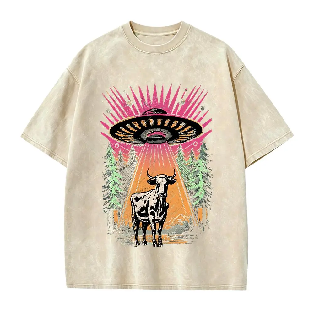 UFO Cow Abduction Shirt, Funny Vintage Funny Graphic Alien Tshirt, Unisex tshirt T Shirt, Paranormal Oversized Aesthetic UFO Tee
