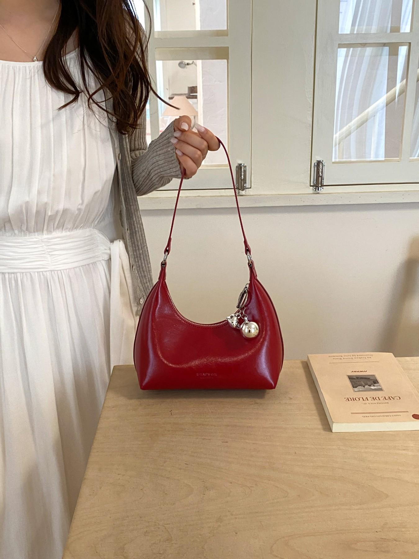 Elegant Large Capacity Crossbody Shoulder Bag, Trendy PU Material, Casual Style for All Seasons, Perfect for Travel and Daily Use