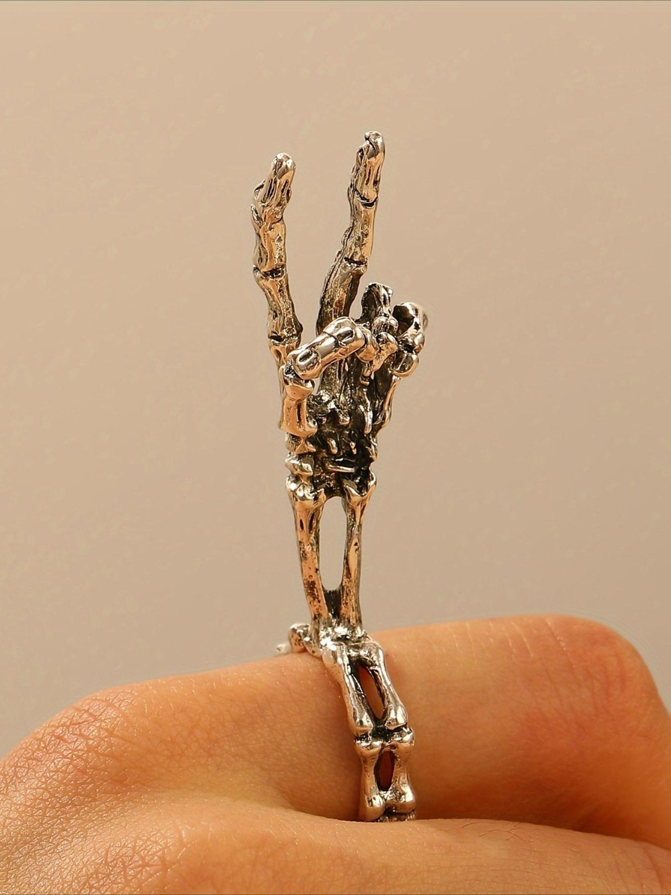Vintage Skull Hand Clip Cigarette Ring, Anti-Yellowing Finger Clip Cigarette  Holder, Fashionable Men's Cigarette Ring