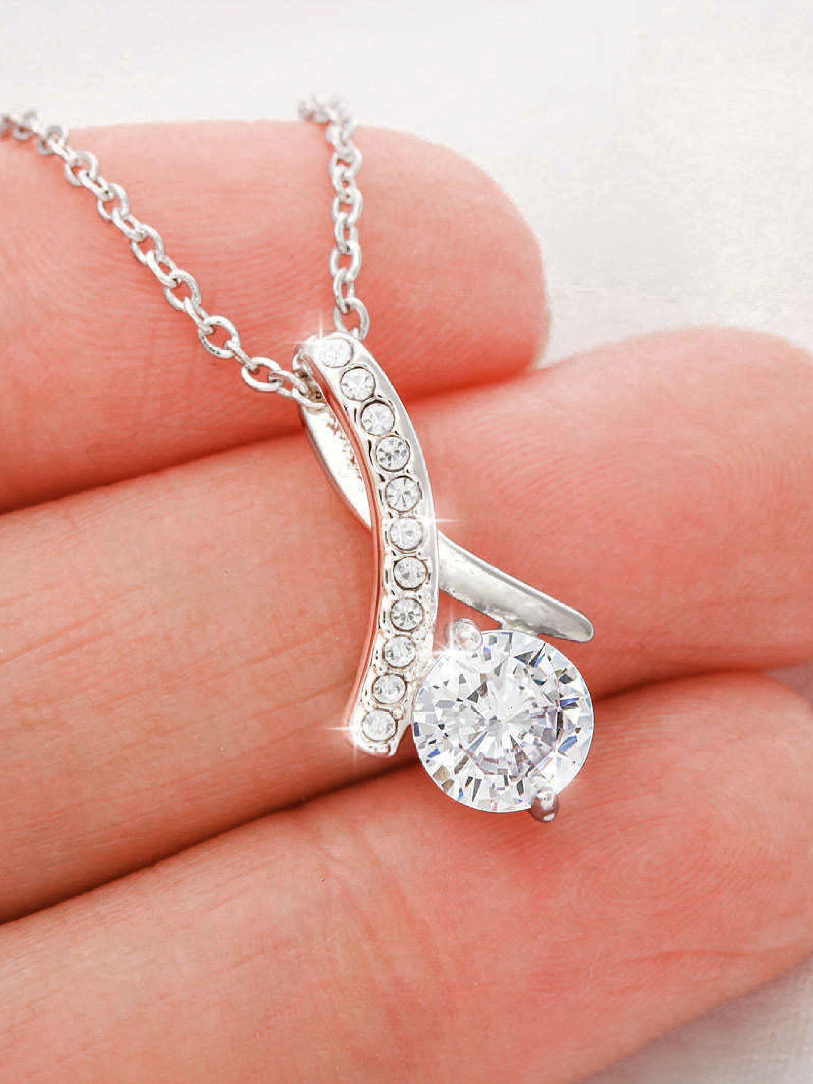 Mermaid Tail Zircon Pendant Necklace for Women, Lockbone Chain Gift Box with Blessing Card, Birthday Festival Present