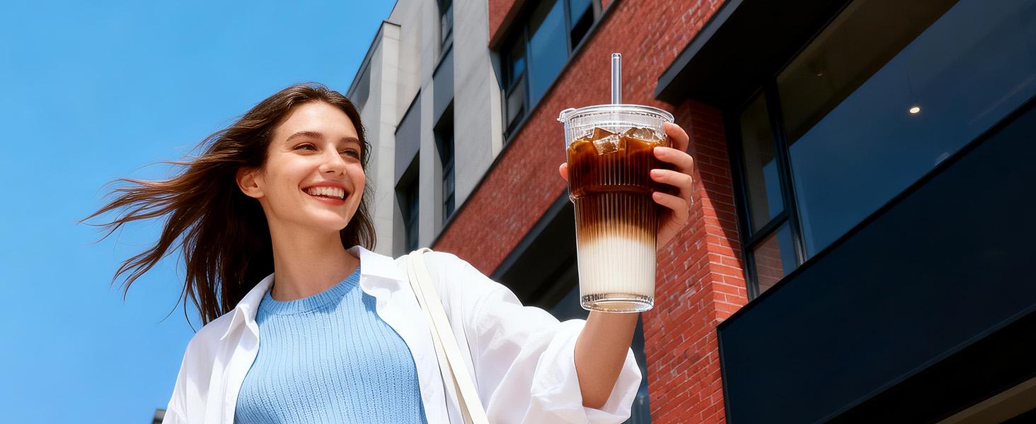 20oz Glass Tumblers with Straws and Lids, Ribbed Iced Coffee Cups Leak-proof, Dishwasher Safe, Thickened Glass Cups with Lids Ideal for Coffee and Travel, Clear, 4 Pack