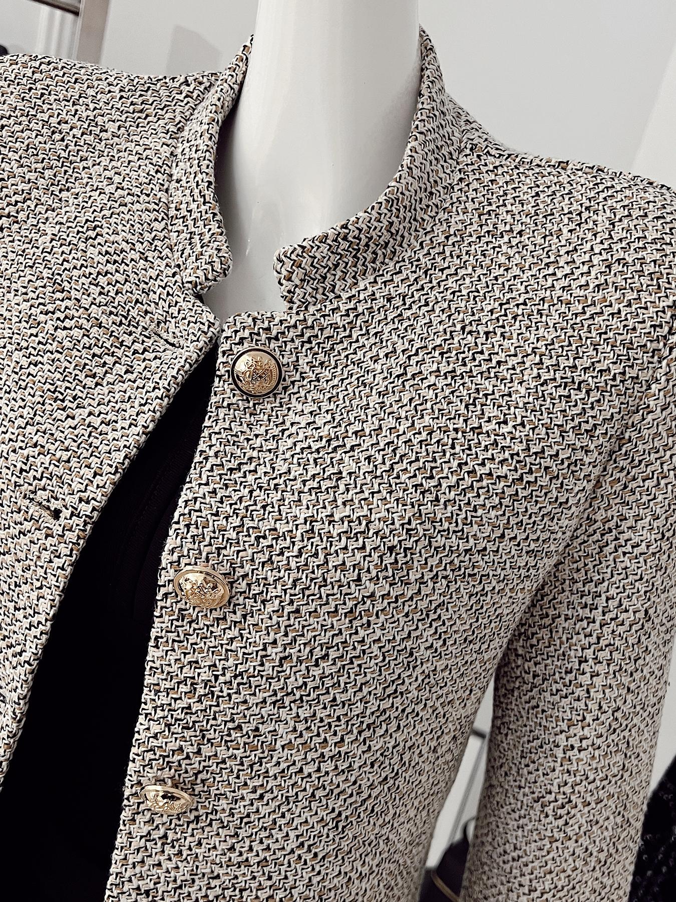 Women's Solid Button Front Coat, Casual Long Sleeve Outerwear for Fall & Winter, Ladies Clothes for Work Office Business, Casual Fashionable Jacket, Womenswear