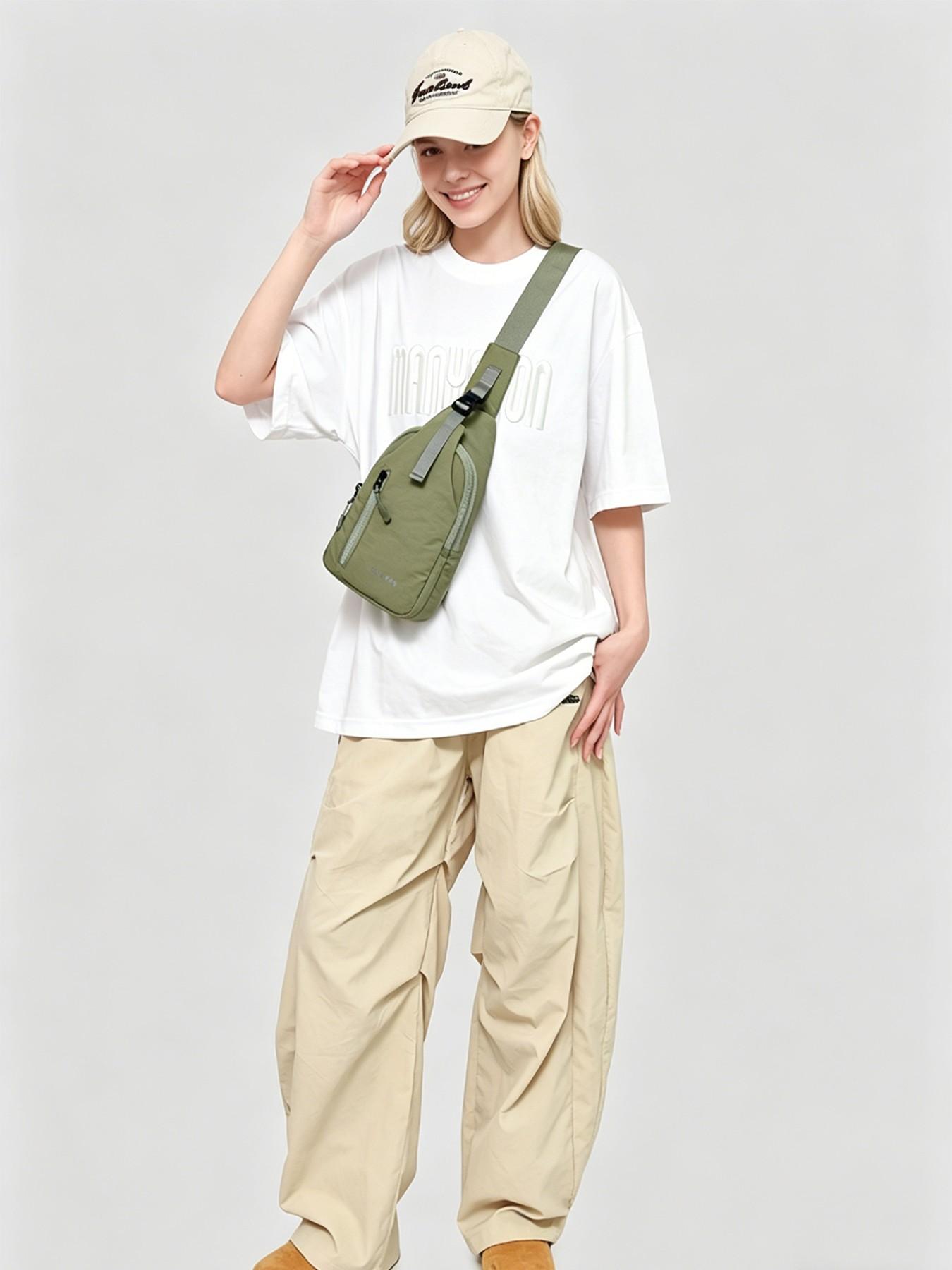 Women's Multifunctional Nylon Crossbody Bag, Large Capacity Shoulder Bag with Adjustable Straps, Multiple Pockets, Ideal for Commuting, Sports, Travel