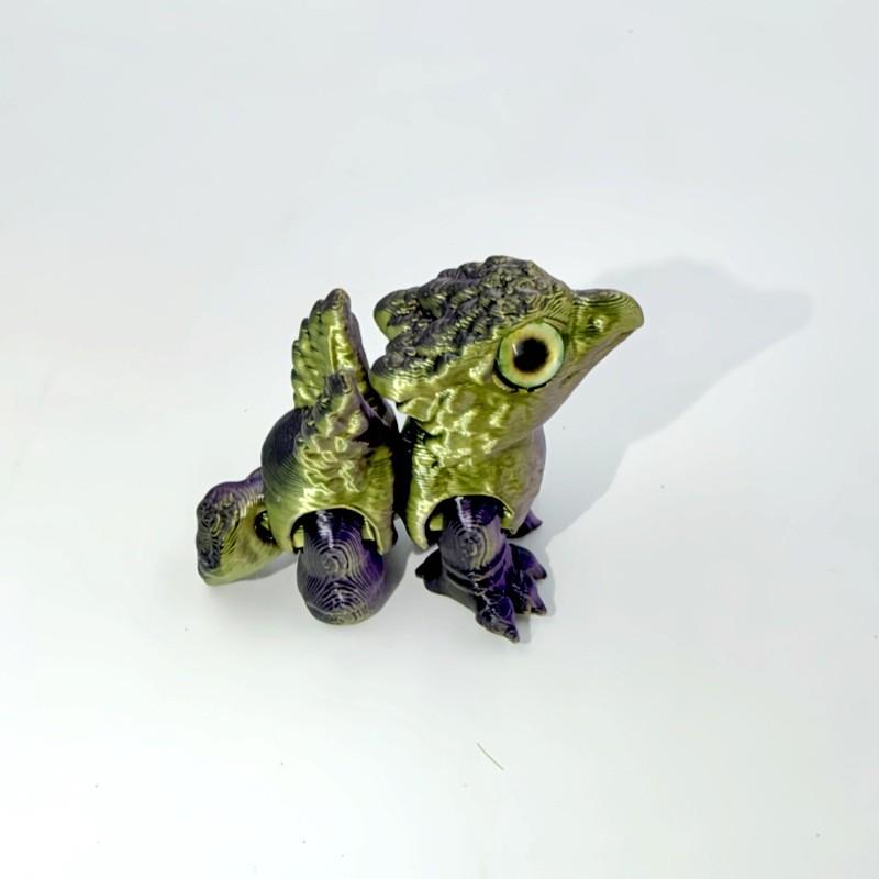 3D Printed Toy Griffin Wings Small Animal Jointed Simulation Fun Ornament Creative Handmade Model, Unique Collectible Decorative Piece