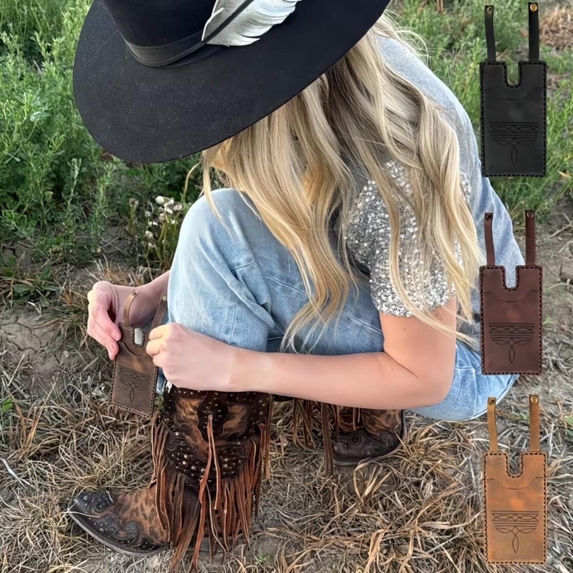 Western Boot Wallet with Snap Strap, Medieval Retro Coin Purse, Card Holder, Vintage Style, Secure Closure, Ideal for Daily Use