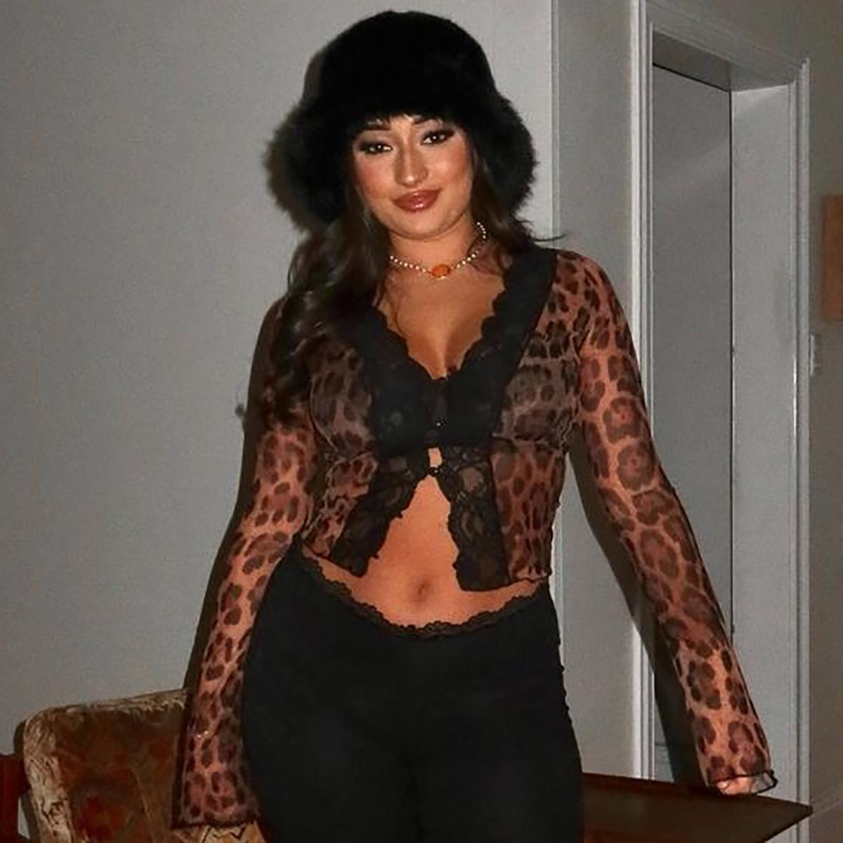 Women's Floral Pattern Sheer Mesh Crop Top, Casual Scallop Trim Flounce Sleeve V Neck Top, Ladies Clothes for Party Club, Womenswear