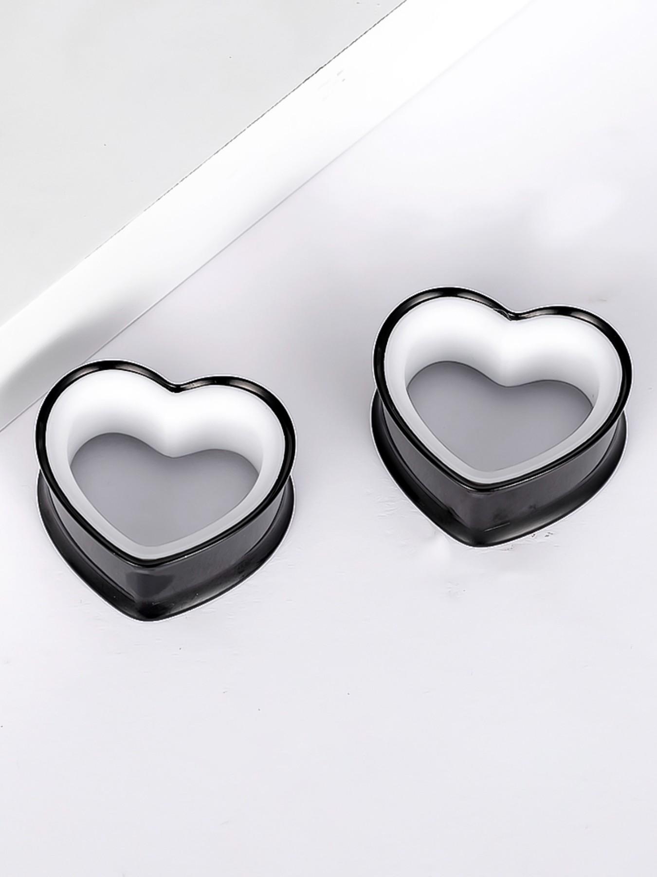 Vanku 2pcs 316L Surgical Steel Heart Shaped Ear Gauges, Hypoallergenic Double Flare Plugs, Y2K Body Piercing Jewelry for Stretched Ears