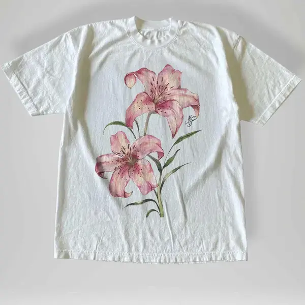 Pink Watercolor Lily Floral Graphic Oversized Cotton T‑Shirt, Cute Botanical Outfit Fashion Top, Best Valentine’s Day Gift For Her, Perfect Holiday Present For Family & Loved Ones