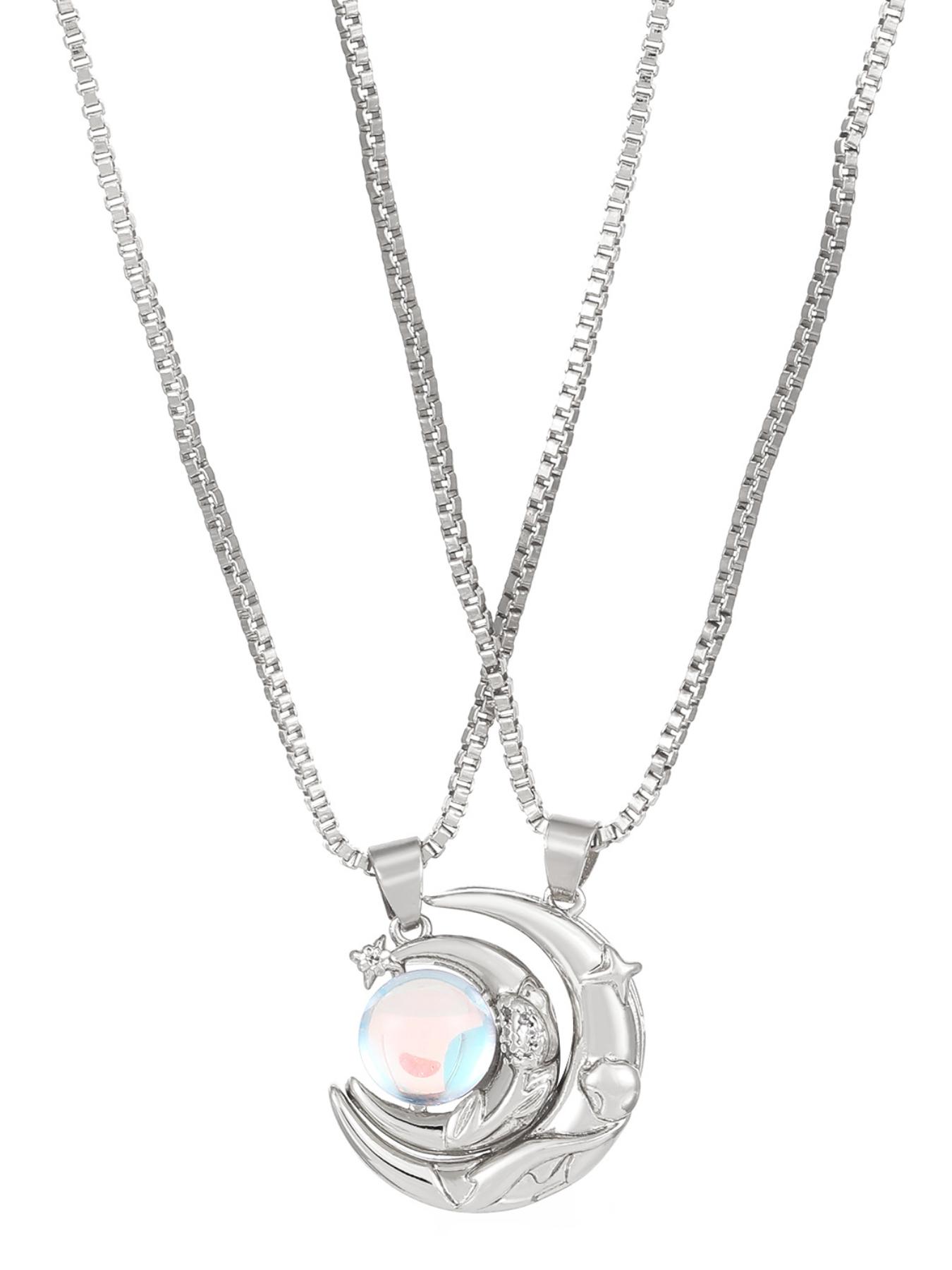 Gold Moon Pendant Necklace for Women, Dainty Moonstone Crescent Moon Choker, Elegant Celestial Jewelry for Daily Wear, Perfect Birthday Anniversary Gift for Her