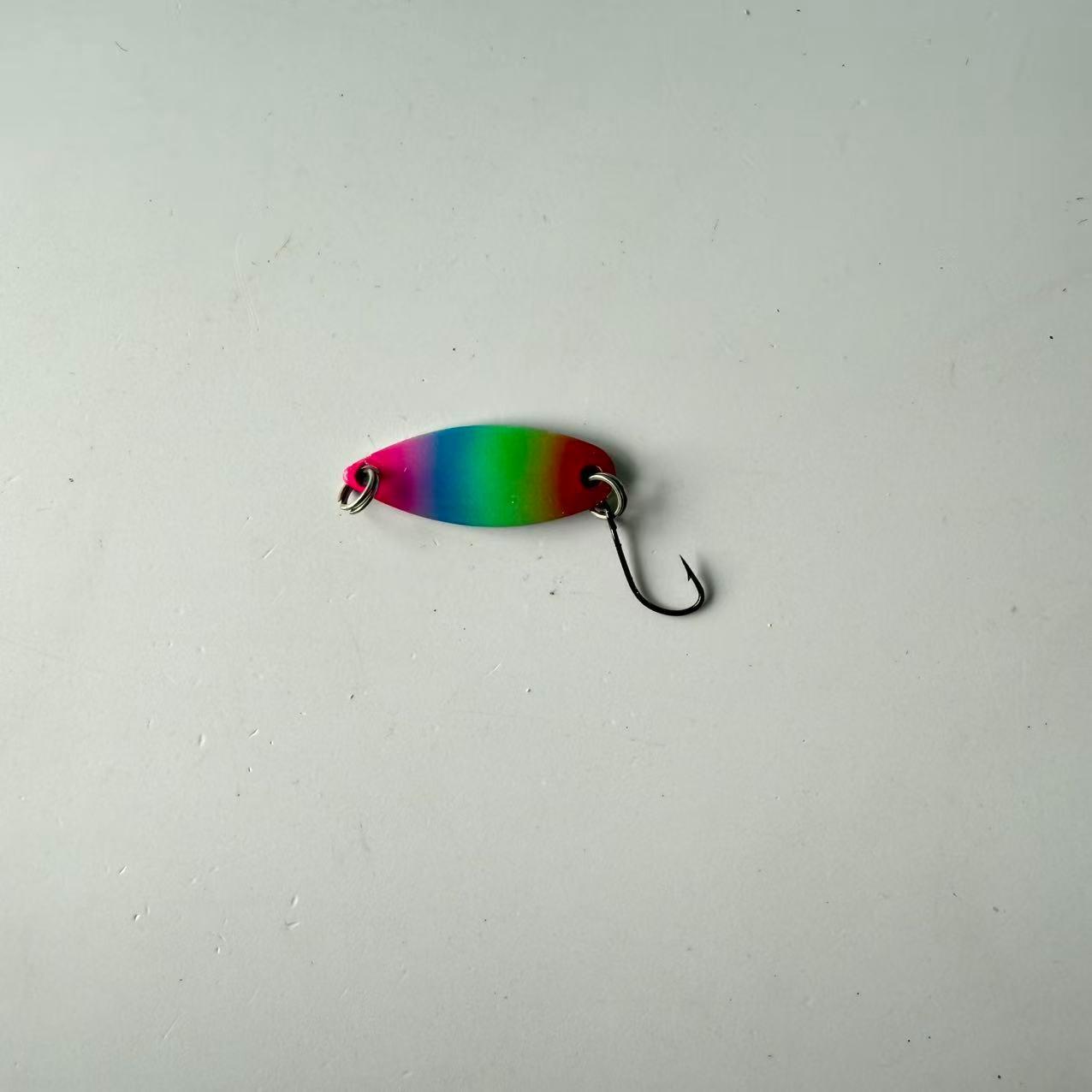 Replica of a Famous Brand, Bestseller, 1 Piece, Micro-Object Mouth Copper Colored Metal UV Glow Focusing on Walleye Bait, Suitable for Freshwater and Saltwater Fishing Accessories, Fishing Gear, and Supplies