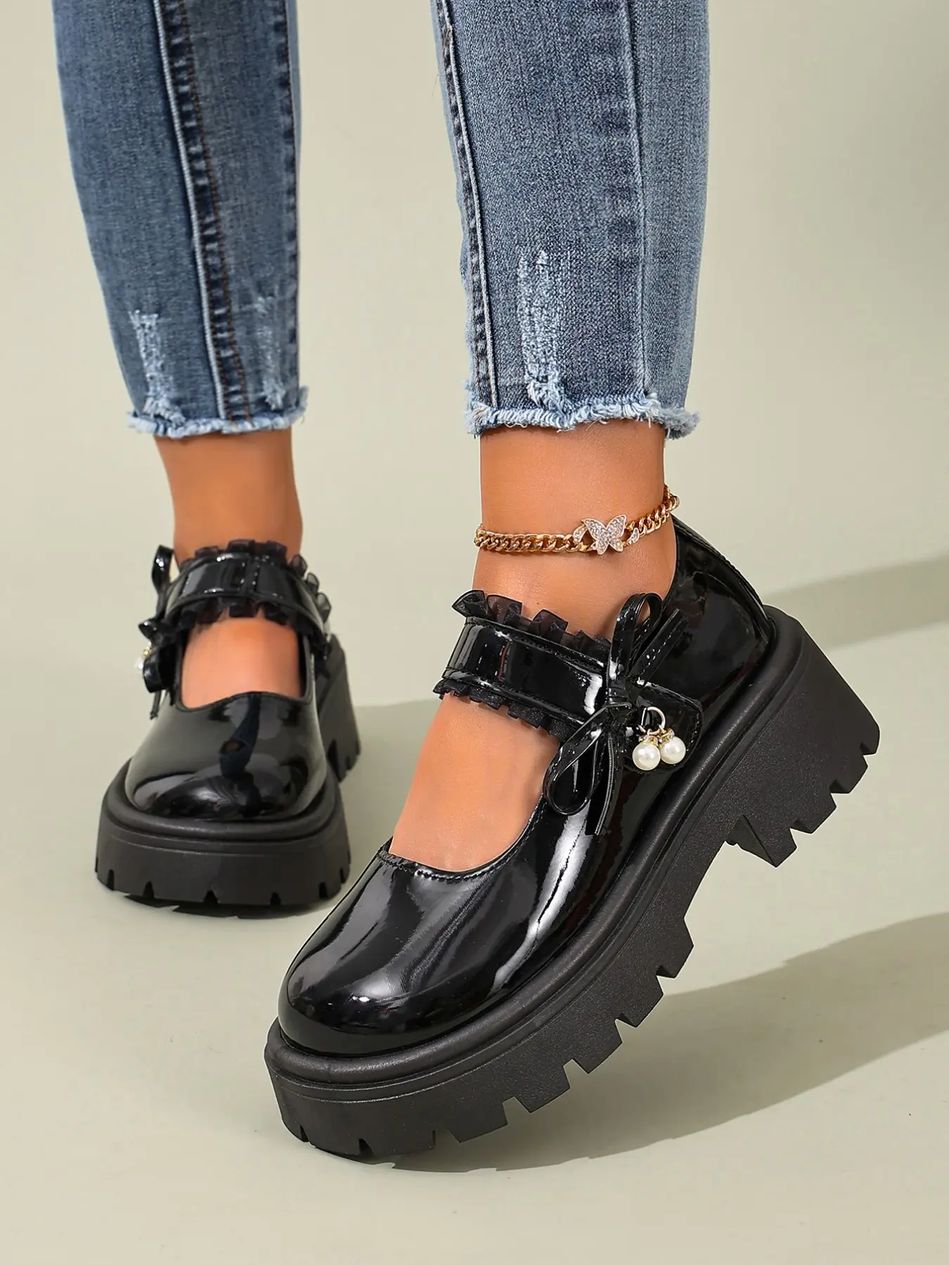 Cute Thick Sole Loafers, Lolita Mary Jane Style, Comfortable and Versatile, Single Strap with Bow, Ideal for Outdoor Activities