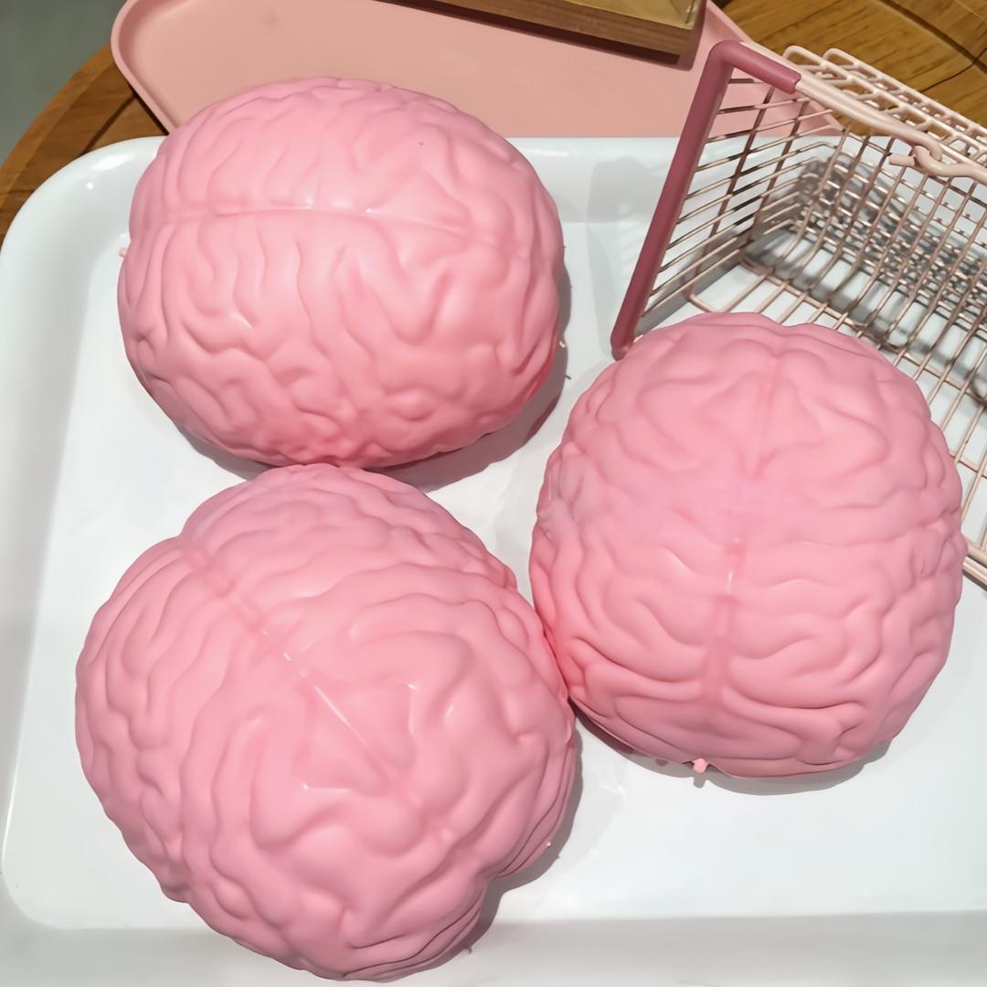 Giant Brain Stress Relief Squeeze Toy Slow-Rebound Brain Matter Ball Squeeze Fun Emotional Release Stress Toy Creative and Whimsical Realistic Brain Squeeze Fun Essential Halloween Pranking Toy Gift