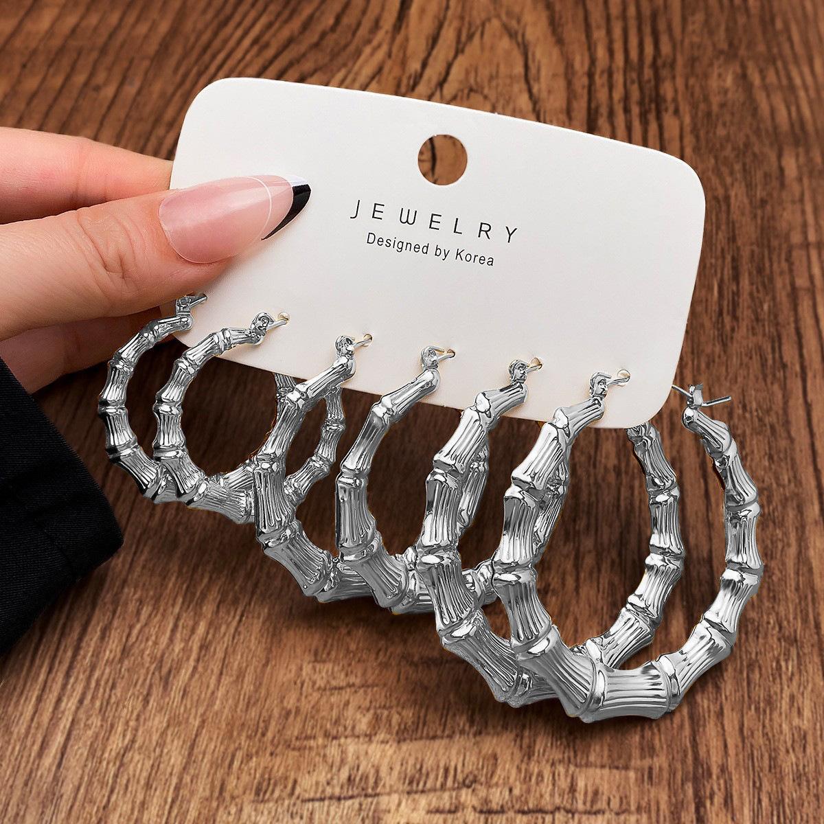 Gold Bamboo Hoop Earrings for Women - Trendy Chunky Textured Bamboo Style Large Hoops, Lightweight Waterproof Gold Statement Earrings, Perfect for Daily Wear Summer Beach Party & Bold Chic Ear Looks