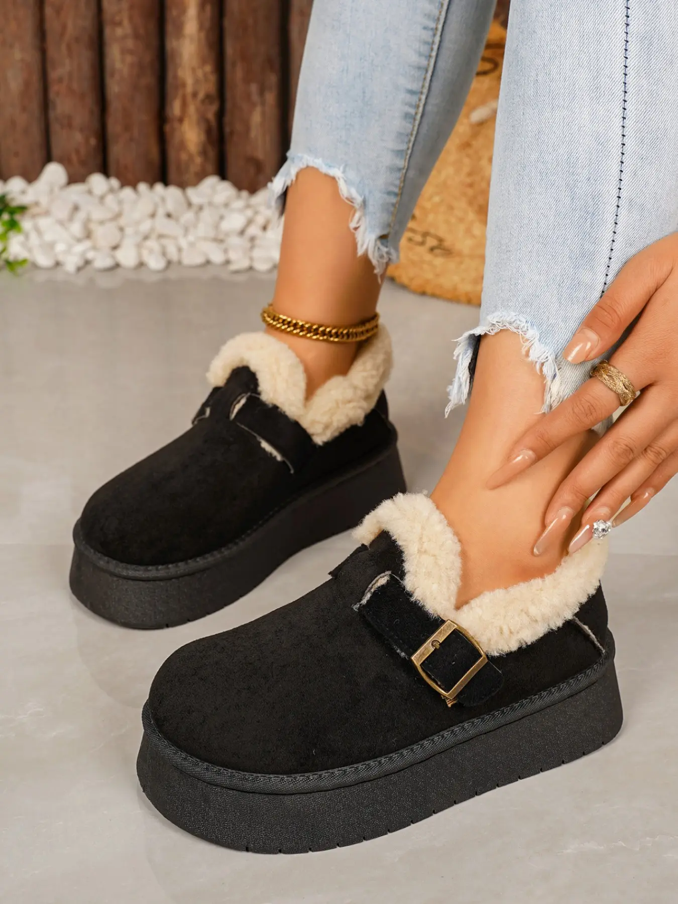 Women’s Platform Fleece Lined Winter Clogs, 4 Colors Available, Faux‑Suede Upper Adjustable Metal Buckle Strap, Fuzzy Sherpa Fleece Collar Warm Slip‑On Winter Shoes, Chunky Thick Sole Casual Cold‑Weather Footwear