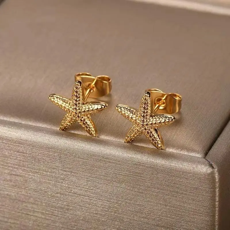 Simple Gold Color Metal Small Starfish Stud Earrings for Women Statement Geometric Piercing Earring Femme Beach Vacation Jewelry