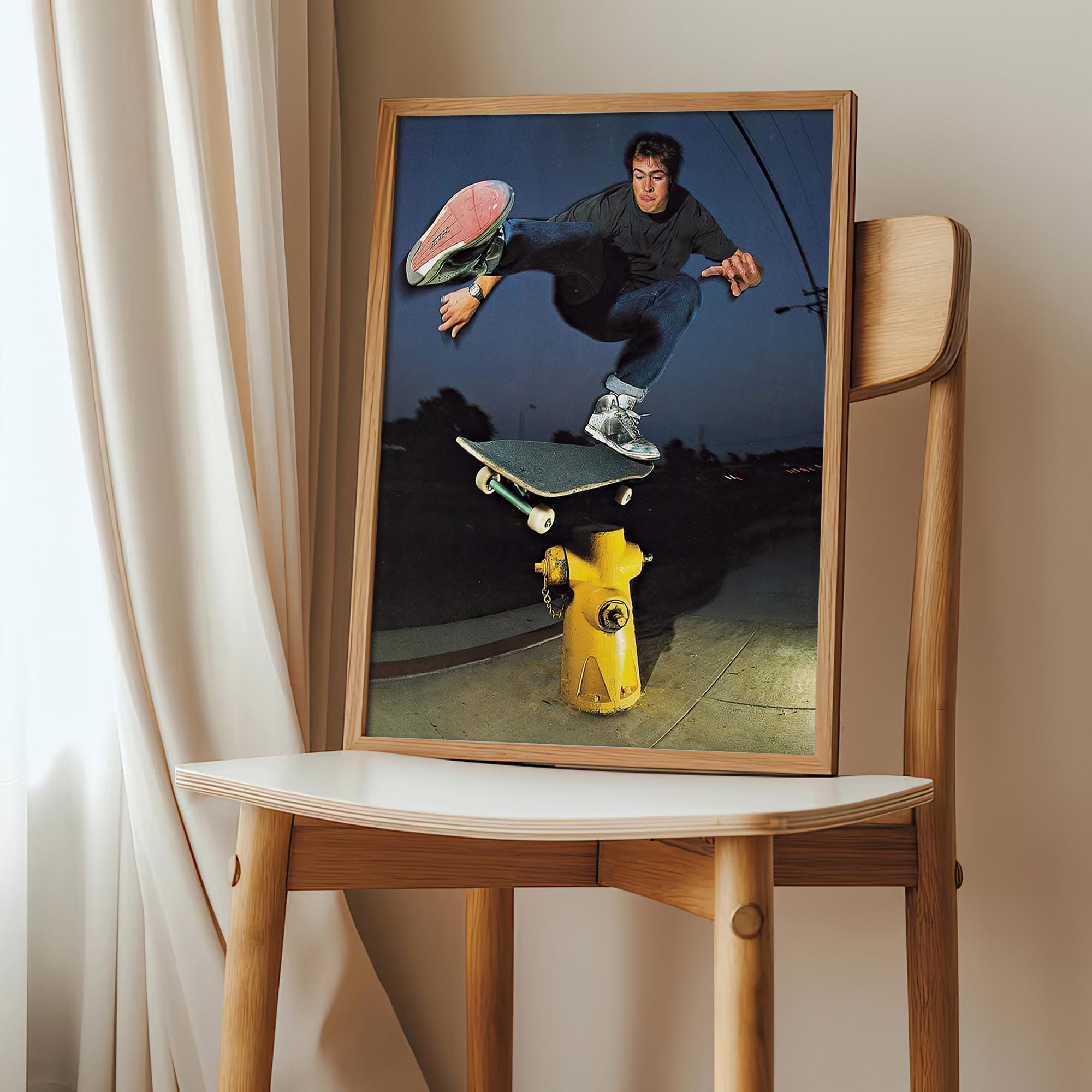 1pc Frameless Skateboarding Youth Canvas Art Print - Modern Vertical Wall Decor, High-Quality Vibrant Action-Packed Skateboarder Mid-Air Trick Poster for Living Room, Bedroom, Home Office - Indoor/Outdoor Durable Canvas Painting