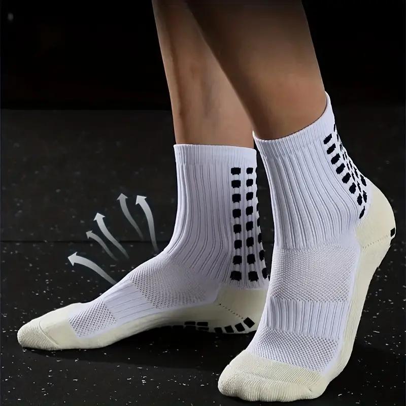 3pairs Men's Fashion Anti-skid Striped Thickened Comfortable Sports Socks For Football Basketball Soccer