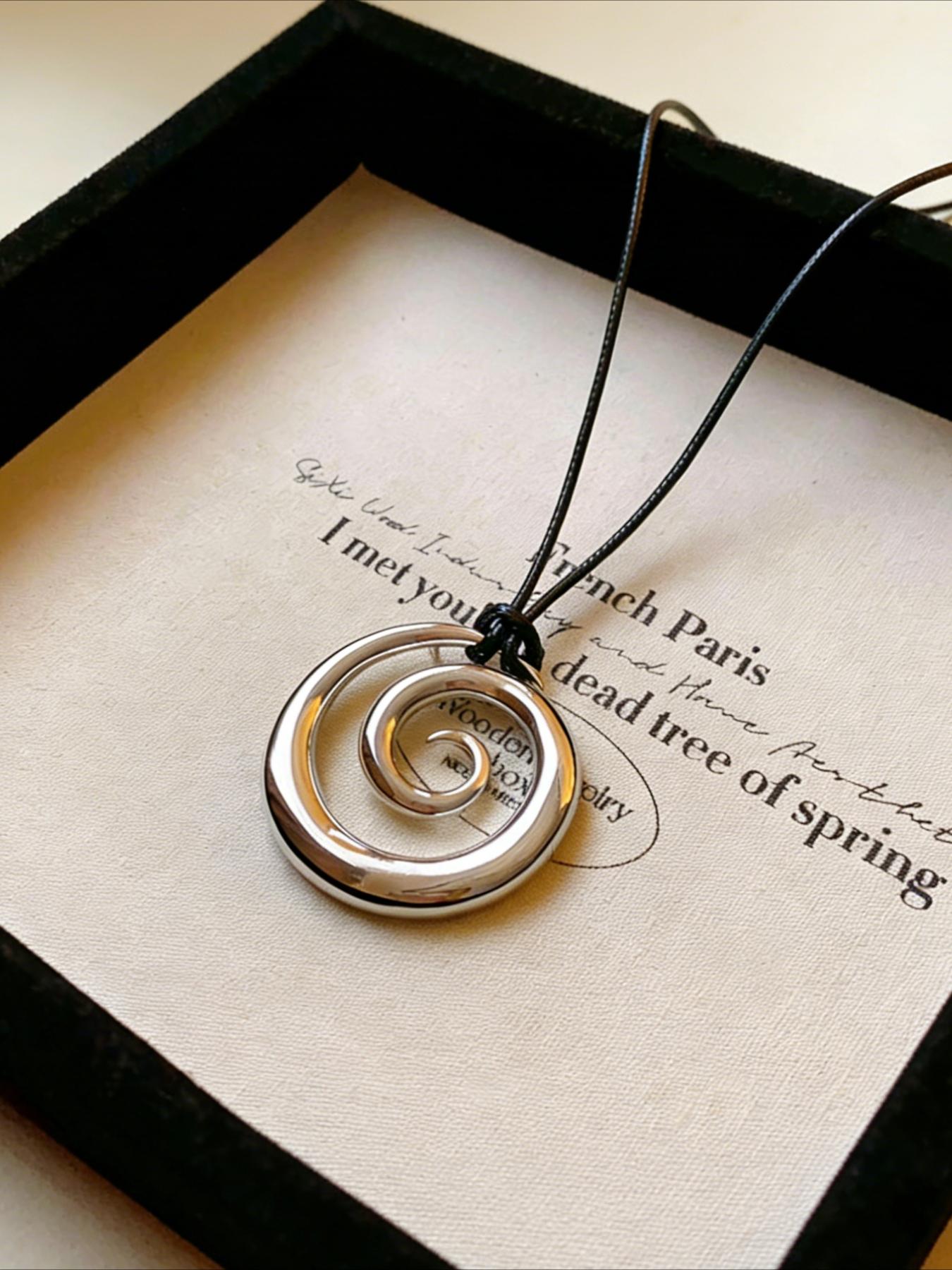 1 Piece of Fashionable Metal Spiral Pendant Necklace, Women's Necklace, Simple and Casual, Versatile, Party, Daily Commuting Necklace