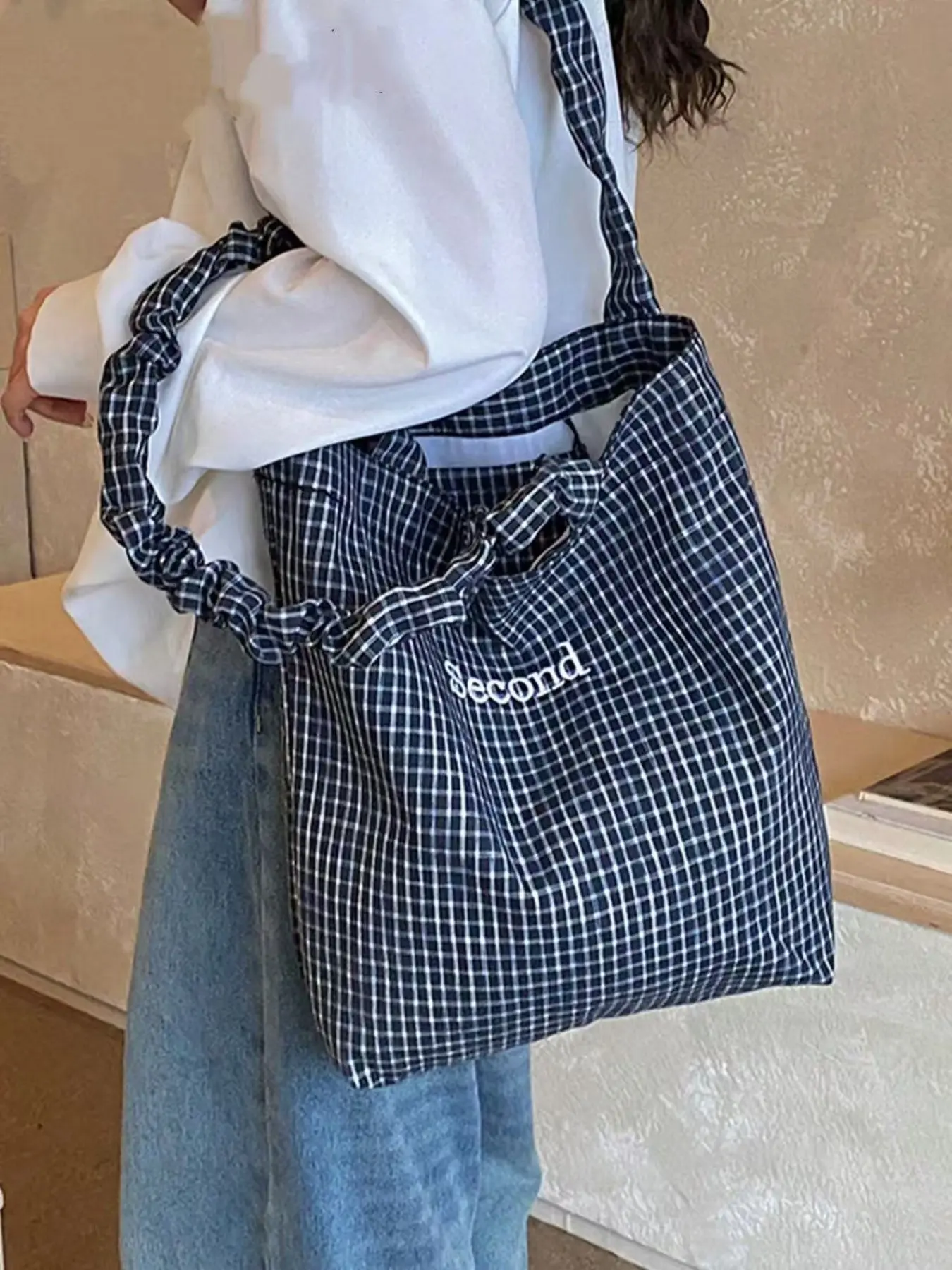 Unique Ruched Pleated Shoulder Handles, Letter Embroidery Large Capacity Everyday Shoulder Bag, Trendy Black Small Check Plaid Shoulder Tote Bag, Lightweight Shopping Bag, Practical Book Bag for College Students Daily Outings