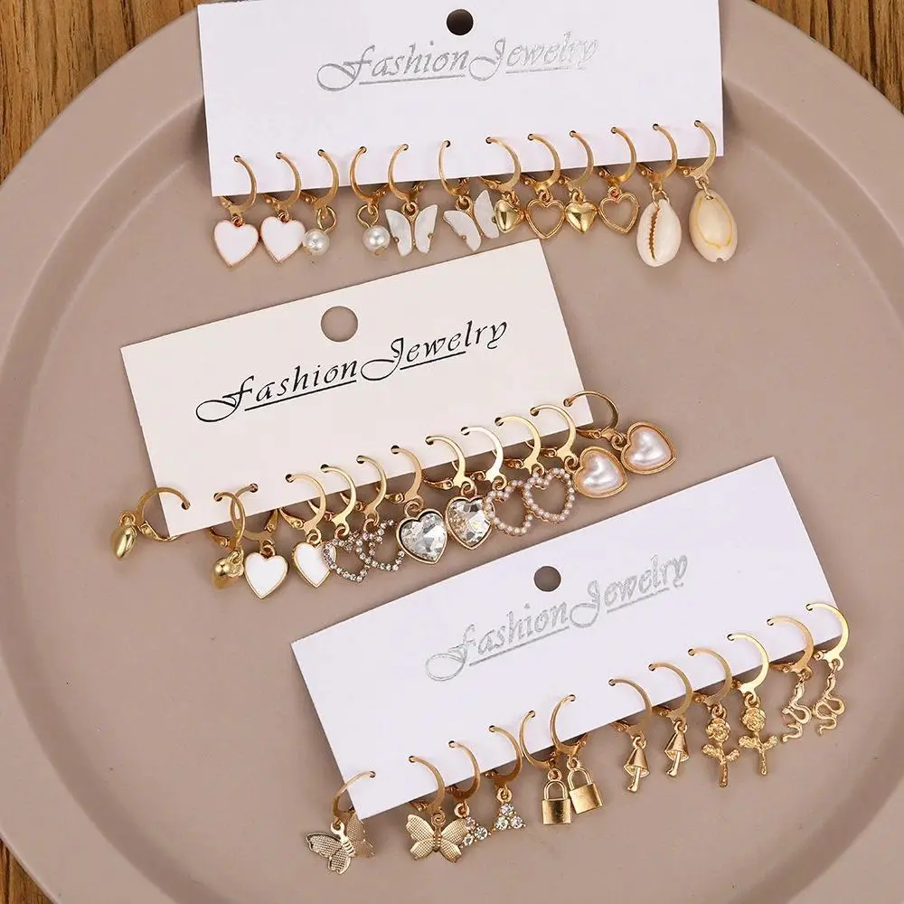 Fashion 18 Pairs Of Lady Earrings Boho Snake Butterfly Mushroom Lock Zircon Pearl Love Earring Sets for Women 2024 Jewelry Gifts