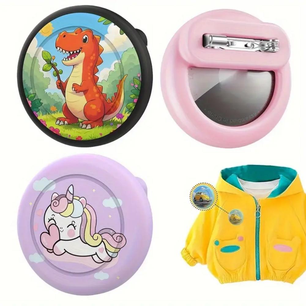 The cute silicone Apple AirTag protection case keychain is suitable for badges, Apple GPS trackers, positioning devices, cartoon brooches and other products. It has waterproof and shockproof protection functions.