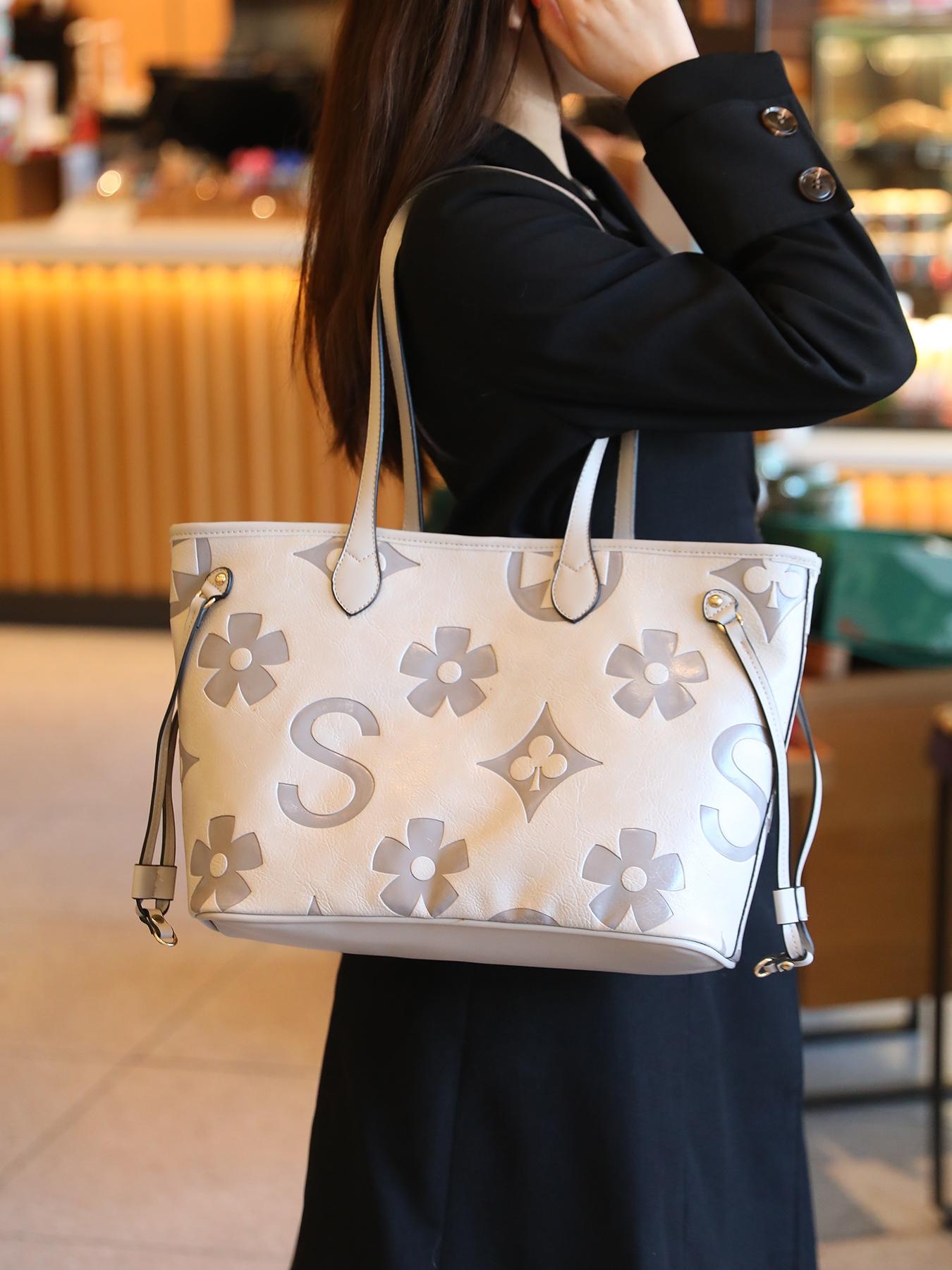 Women's Elegant Floral Embossed Tote Bag & Wristlet, Large Capacity Shoulder Bag, Fashionable Handbag Set for Daily Use