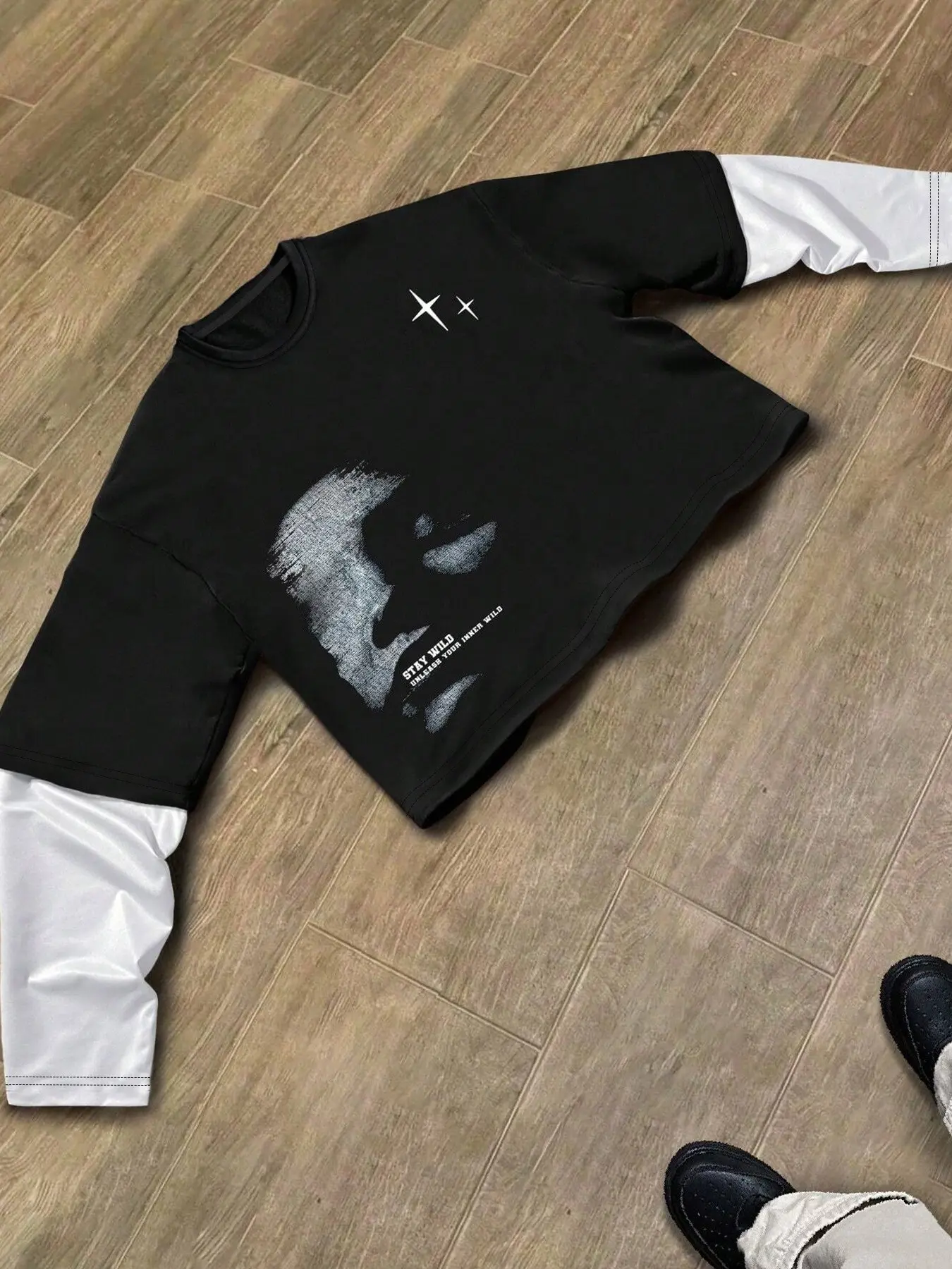 Men's Regular Fit Fake Two-Piece Long Sleeve T-Shirt, Gothic Portrait Print Round Neck Top, Fall Streetwear Casual