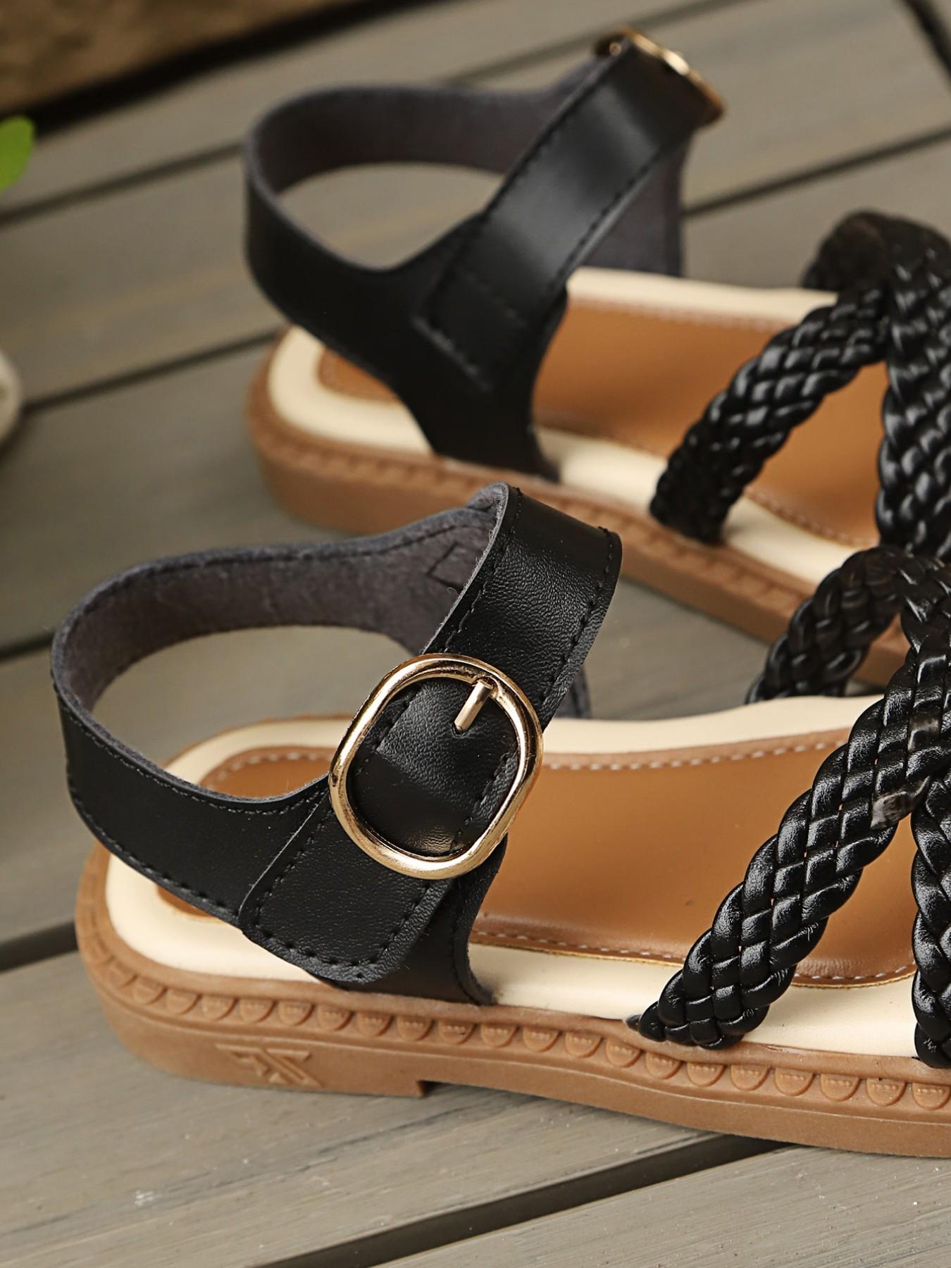 Kids Braided Crisscross Sandals, Adjustable Buckle, Non-Slip Soft Sole, Cute Style, PU Leather Upper, Rubber Sole, Plain Pattern