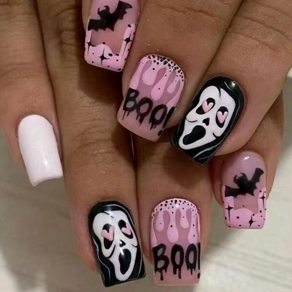24pcs Halloween Nail Art Set, Ghost Bat Boo! Design, Glossy Finish, Medium Oval Shape, Easy Peel-Off, Perfect for Parties & Festivals