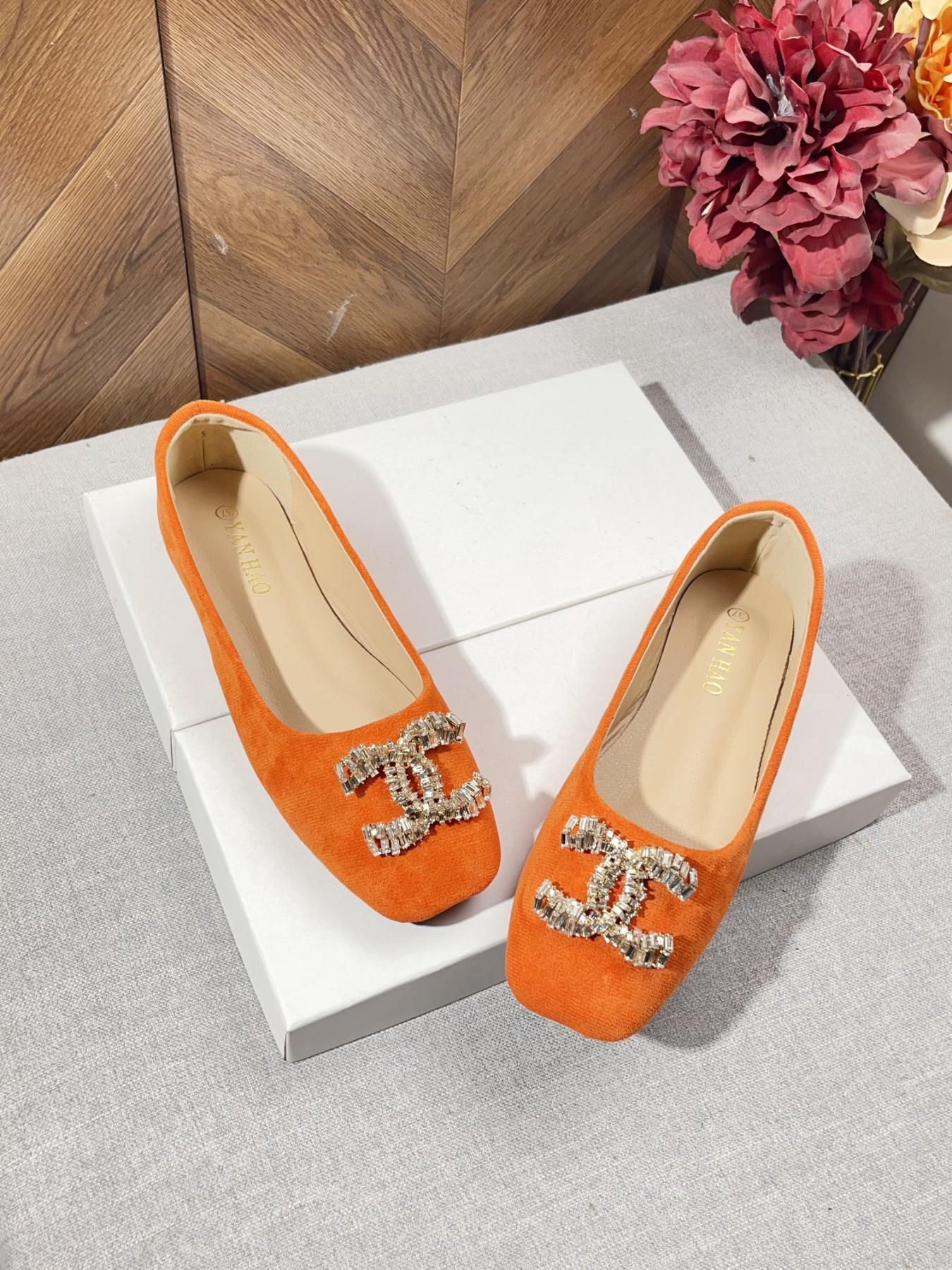Luxury Rhinestone Double C Buckle, Soft Velvet Upper, Square Toe, Comfortable Flat Rubber Sole, Slip-On, Versatile Fashion Women's Shoes