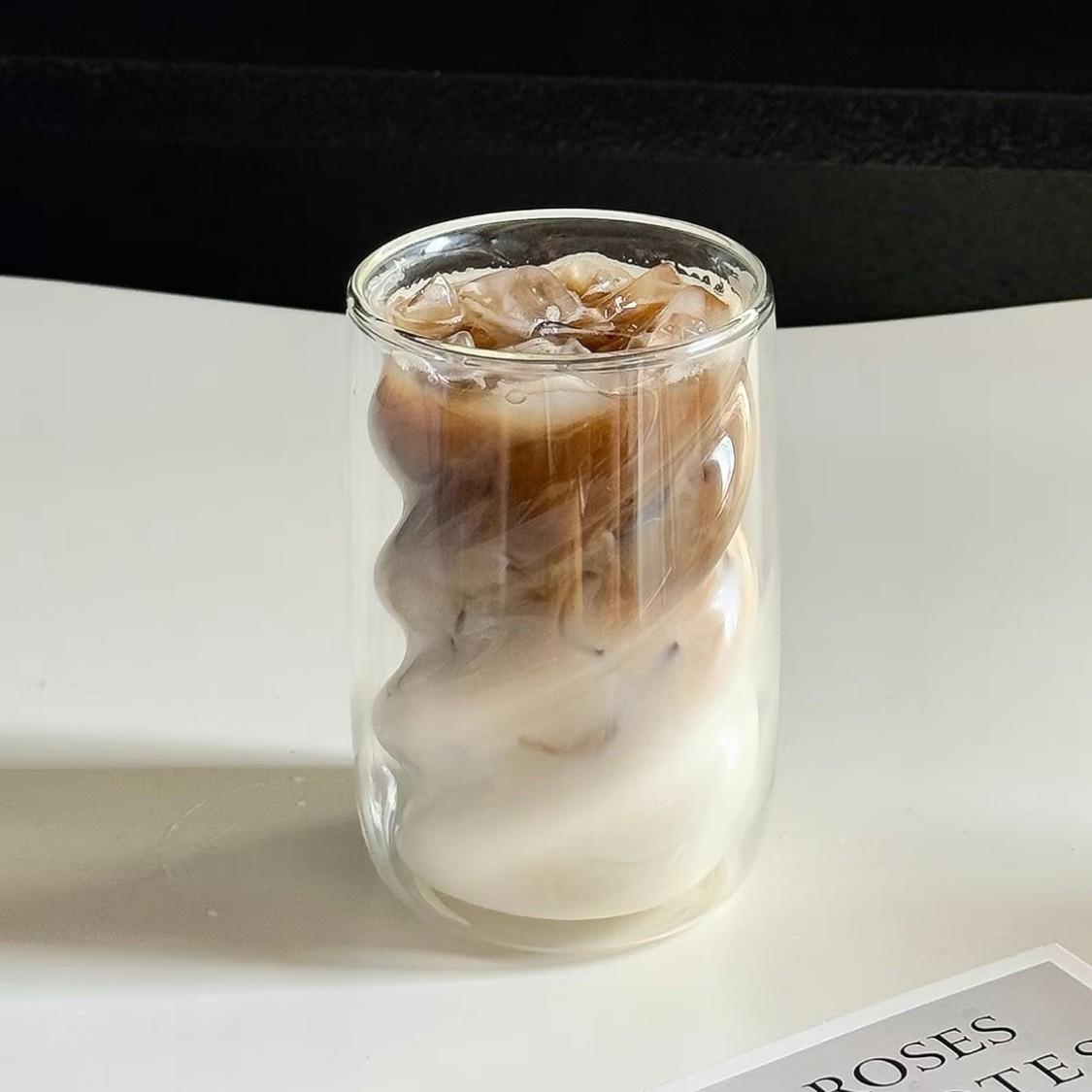 1/2/4 Pcs High Borosilicate Glass Cups, Drinkware, Spiral Design Double Wall Insulated Anti-Scald, Food Grade BPA Free Heat Resistant, Microwave Dishwasher Safe Reusable Breakfast Ice Coffee Beverage Cups, Perfect for Summer Winter Daily Home Office Use