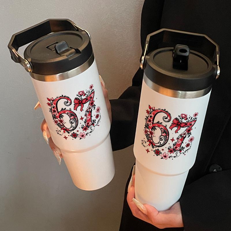 30oz Handheld Insulated Cup with Rose Pattern, Large Capacity Stainless Steel Water Bottle with Straw, Ideal for Sports Outdoor Home Travel Gift