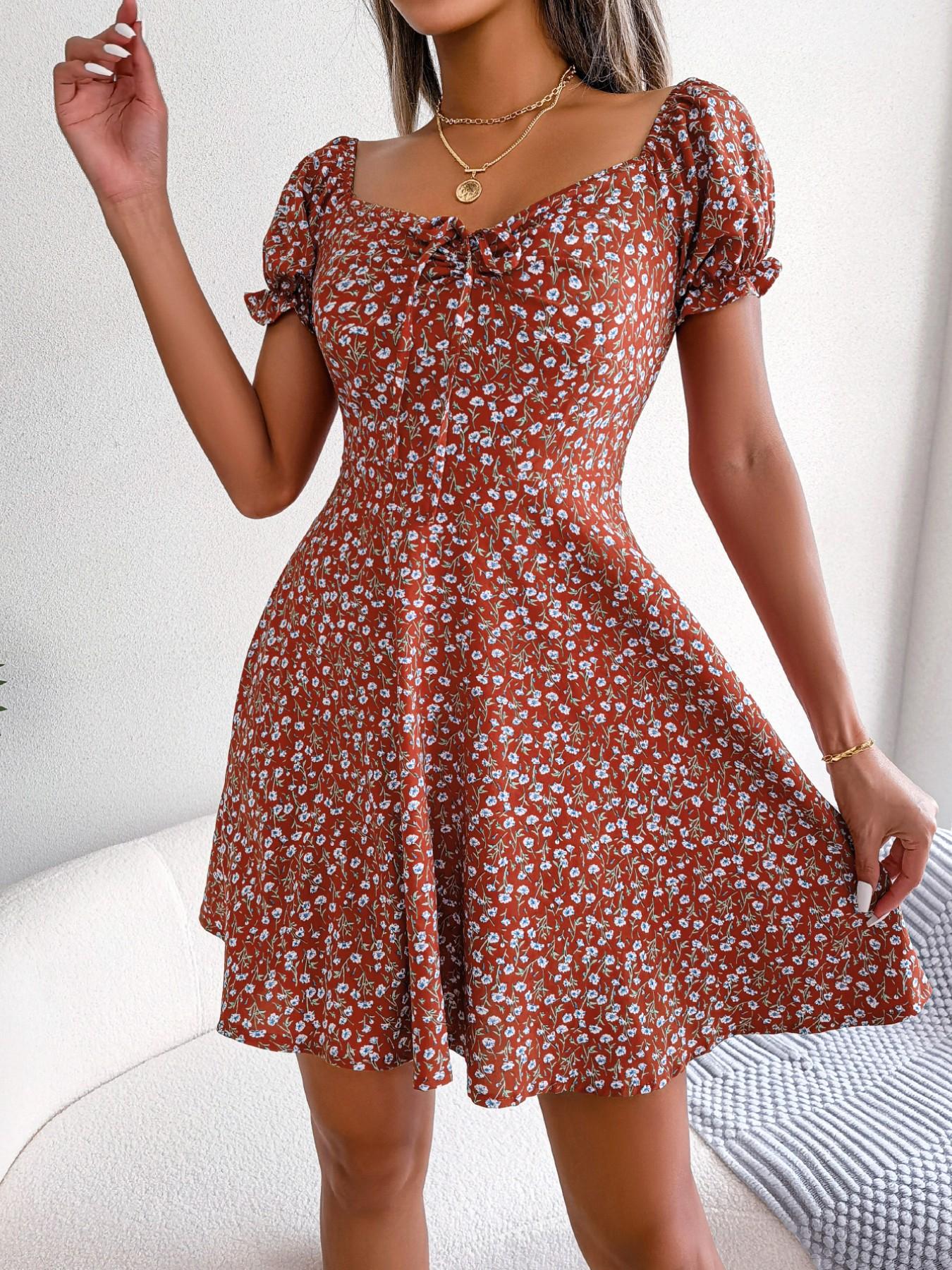 Women's Ditsy Floral Print Tie Front A Line Fitted Dress, Summer Outfits 2024, Boho Romantic Frill Sweetheart Neck Short Dress for Beach Vacation Holiday, Frenchy Style Summer Clothes Women