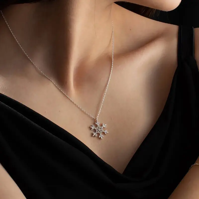 Christmas New Year Snowflake Necklace With Zircon Inlaid Pendant, Delicate Sparkling Fashion Jewelry For Women,back to school,back to school haul