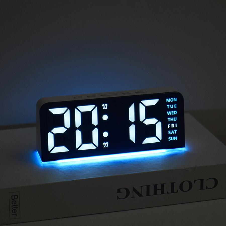 LED Digital Clock, LED Alarm Clock, 1 Count Multifunctional Date Temperature Display Clock, Home Decor Desktop Clock for Living Room Bedroom Office, Decorative