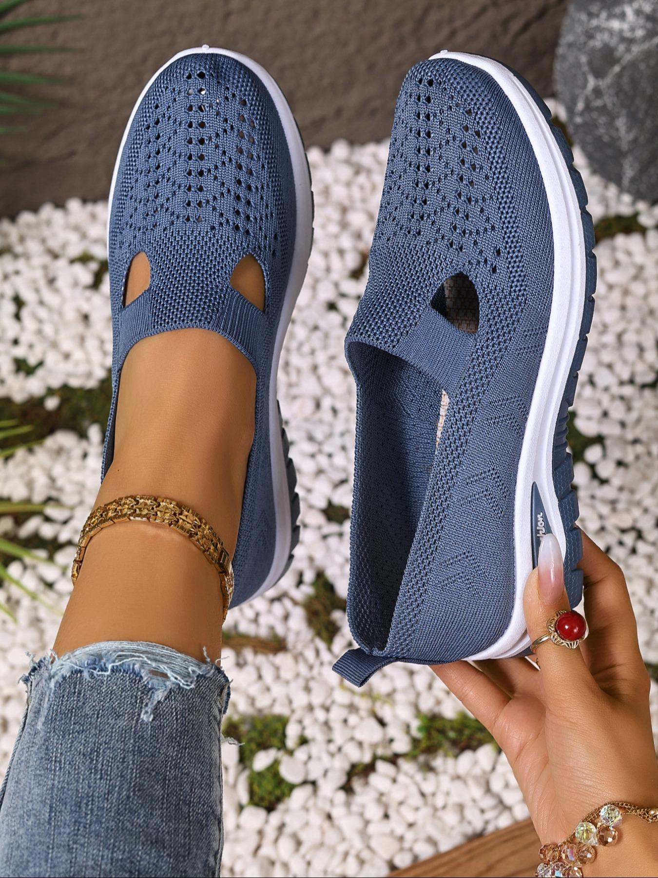 Women's British Style Slip-On Casual Shoes, Walking Shoes, Comfortable Low Top Flat Shoes, Round Toe Medium Width, All Season Wear, Fashionable and Practical