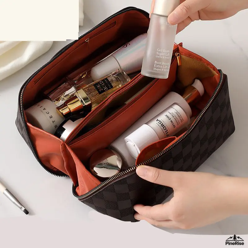 Brown checkered makeup bag [fixed partition model]