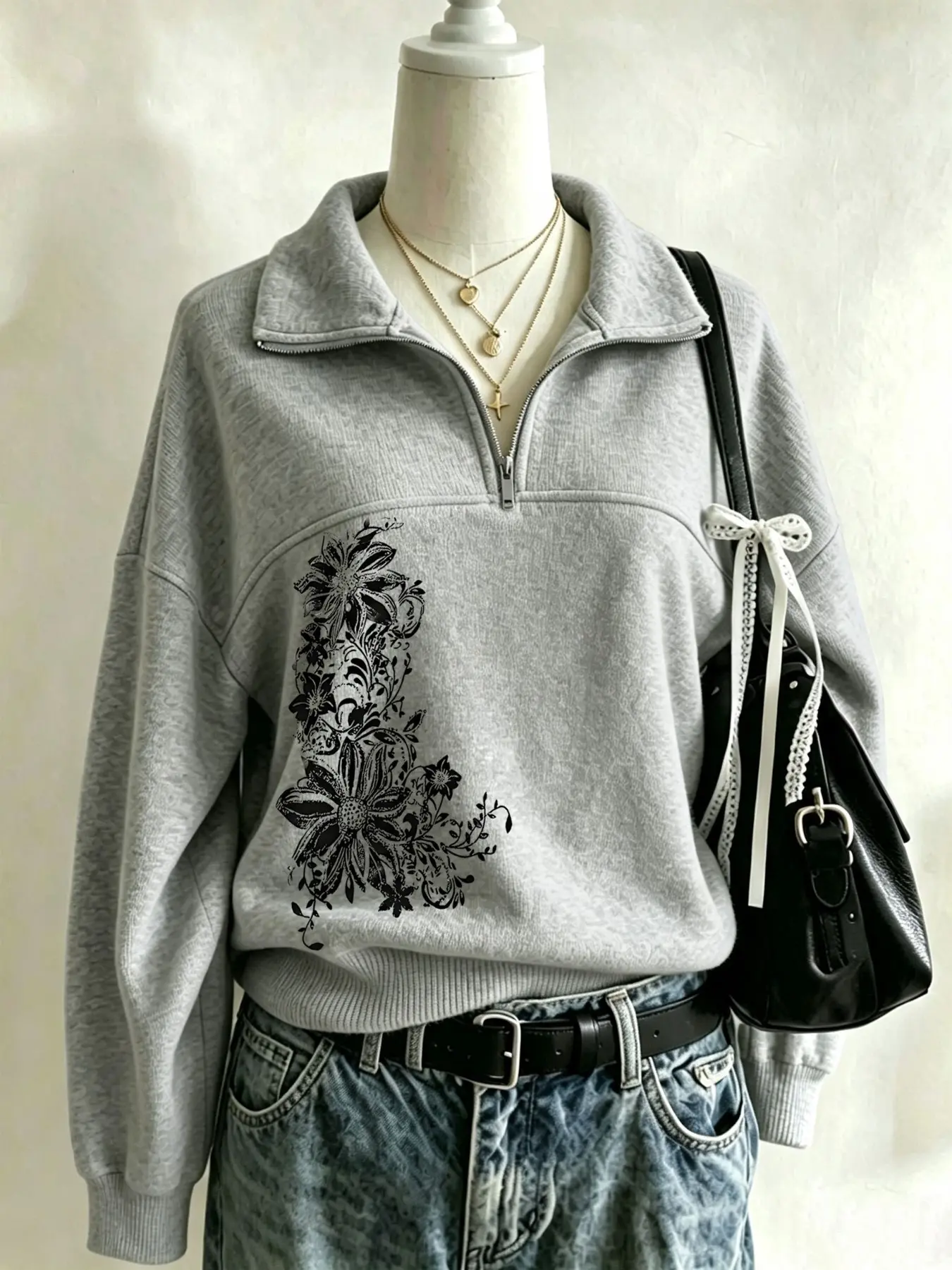 Women's Half-Zip Hoodie, Loose Fit, Vintage Floral Print, Stand Collar, Casual Style, Perfect for Campus & Streetwear, Spring & Fall